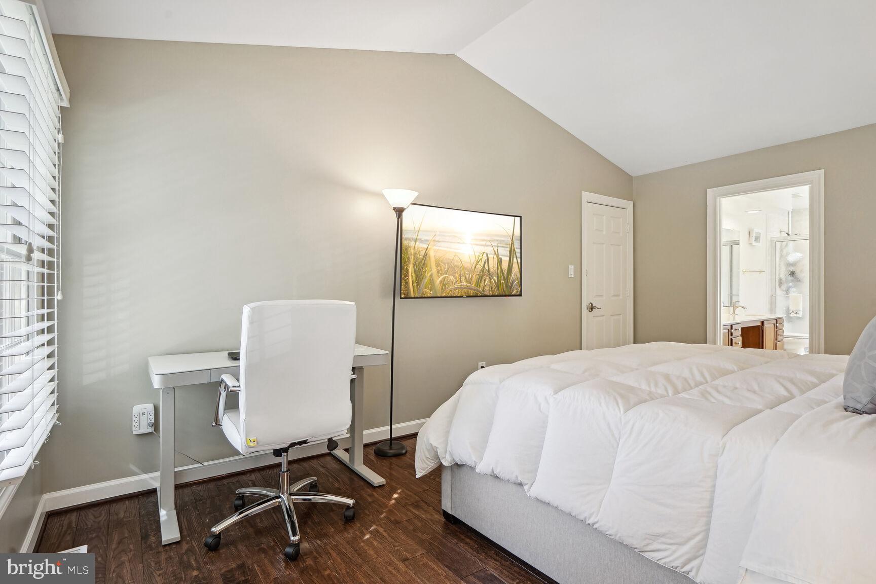 217 LOWER COUNTRY DRIVE