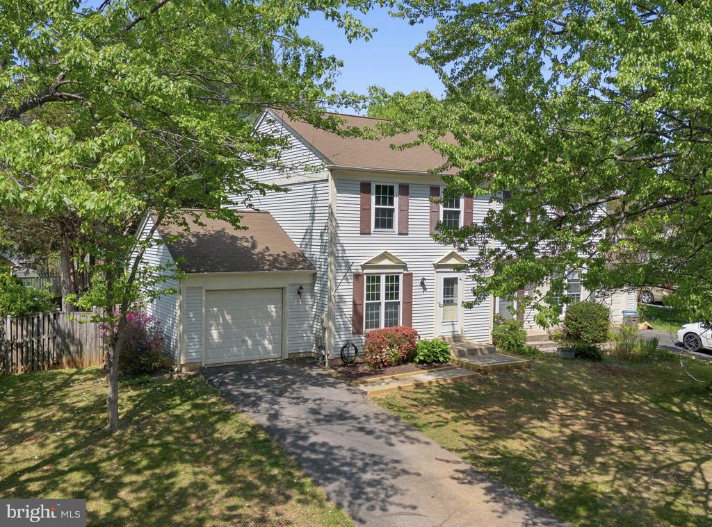 11 FILBERT COURT