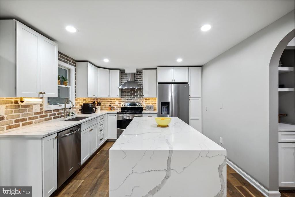 11636 DOXDAM TERRACE