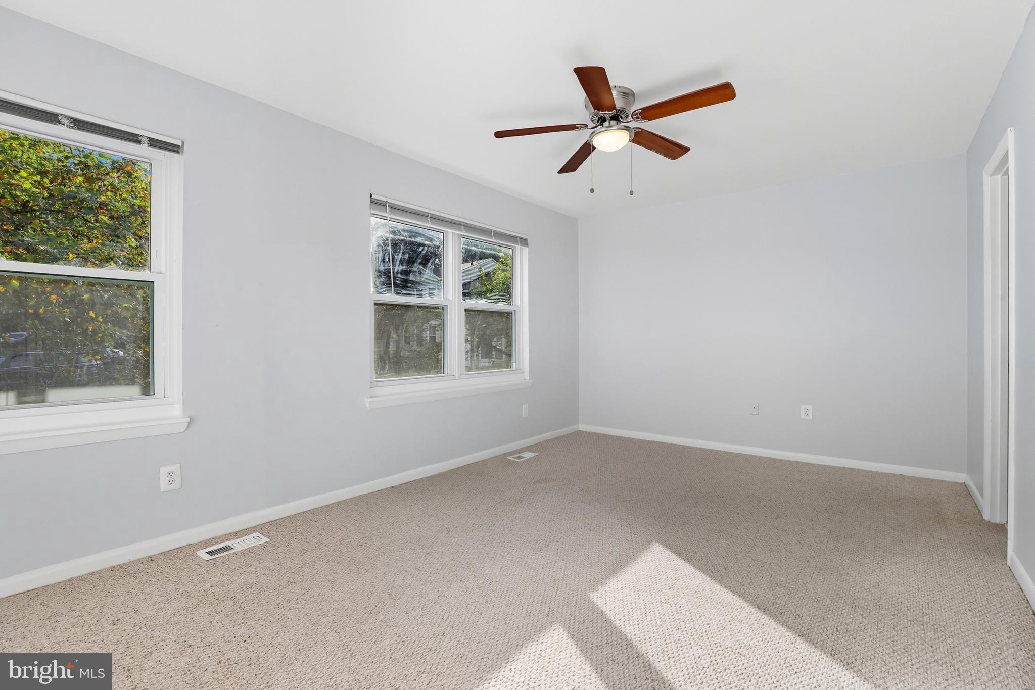 11553 SUMMER OAK DRIVE