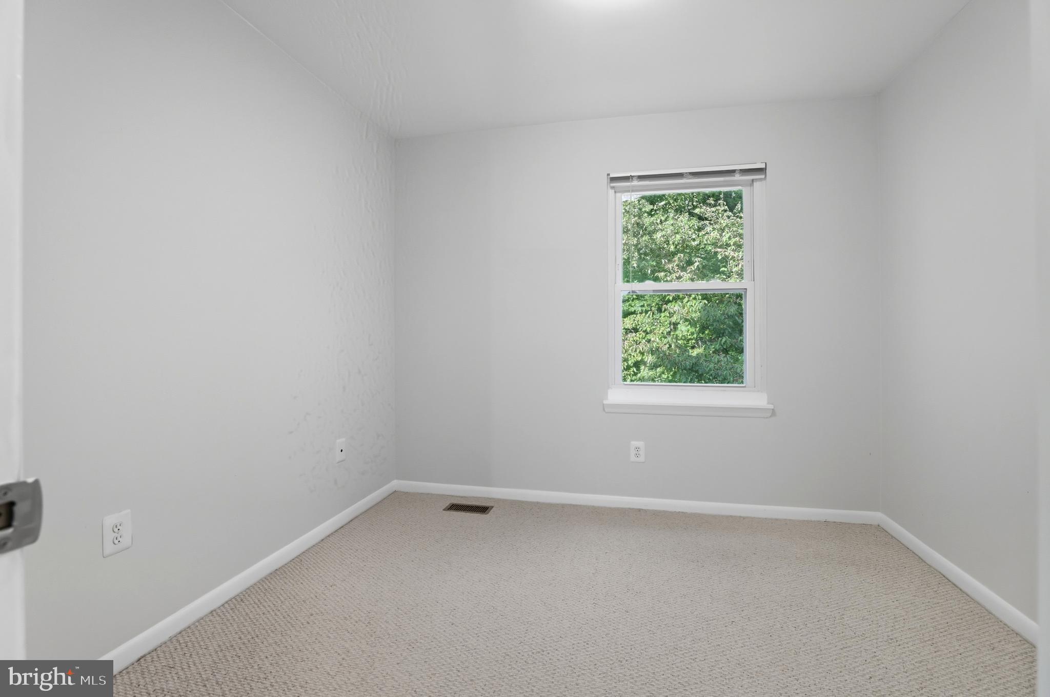 11553 SUMMER OAK DRIVE