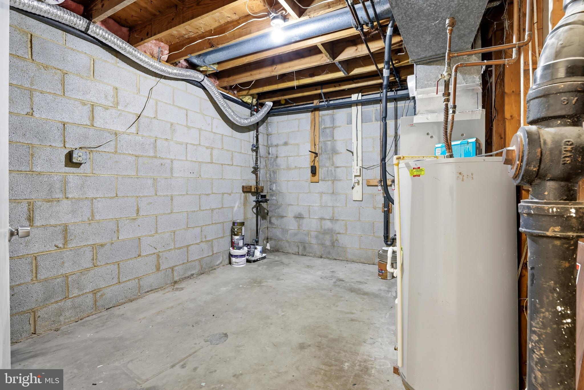 11553 SUMMER OAK DRIVE