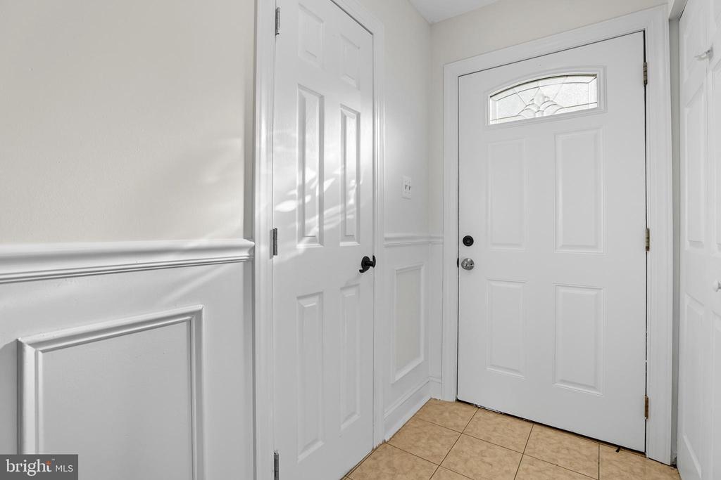 11553 SUMMER OAK DRIVE