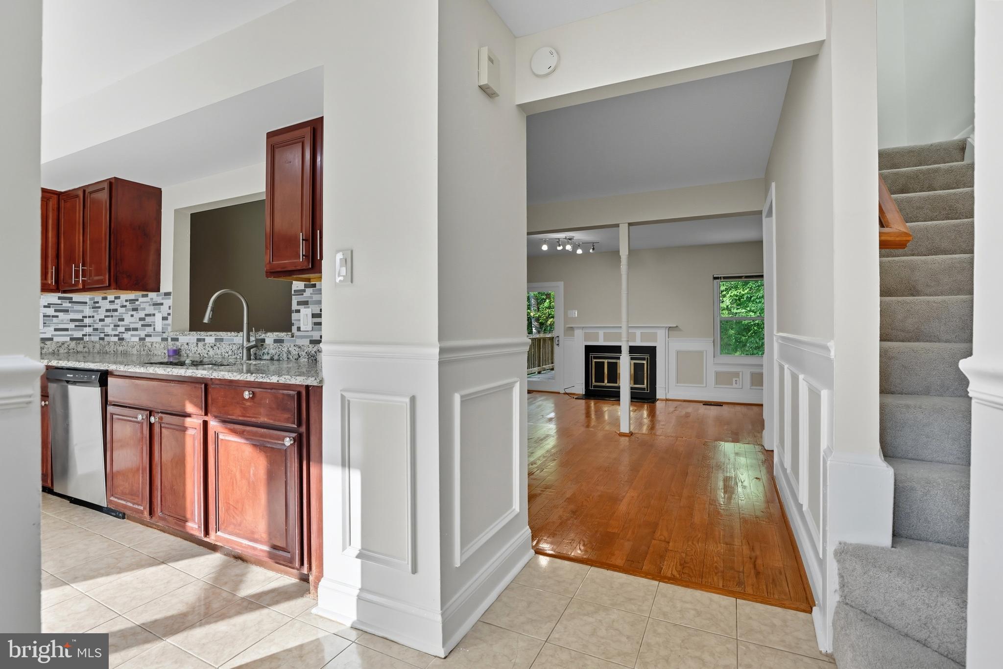 11553 SUMMER OAK DRIVE