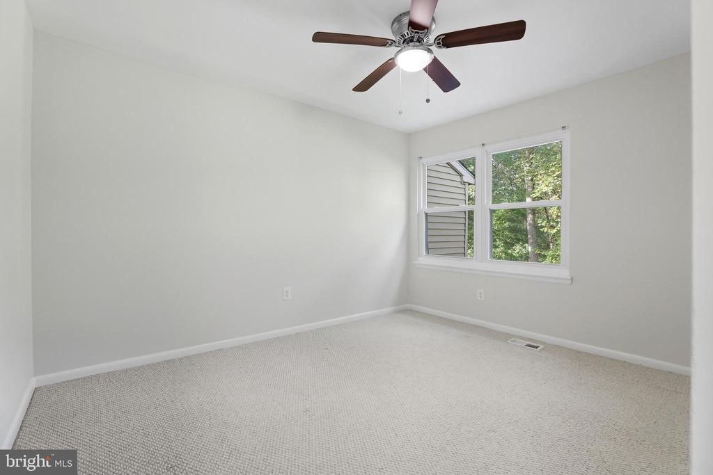 11553 SUMMER OAK DRIVE