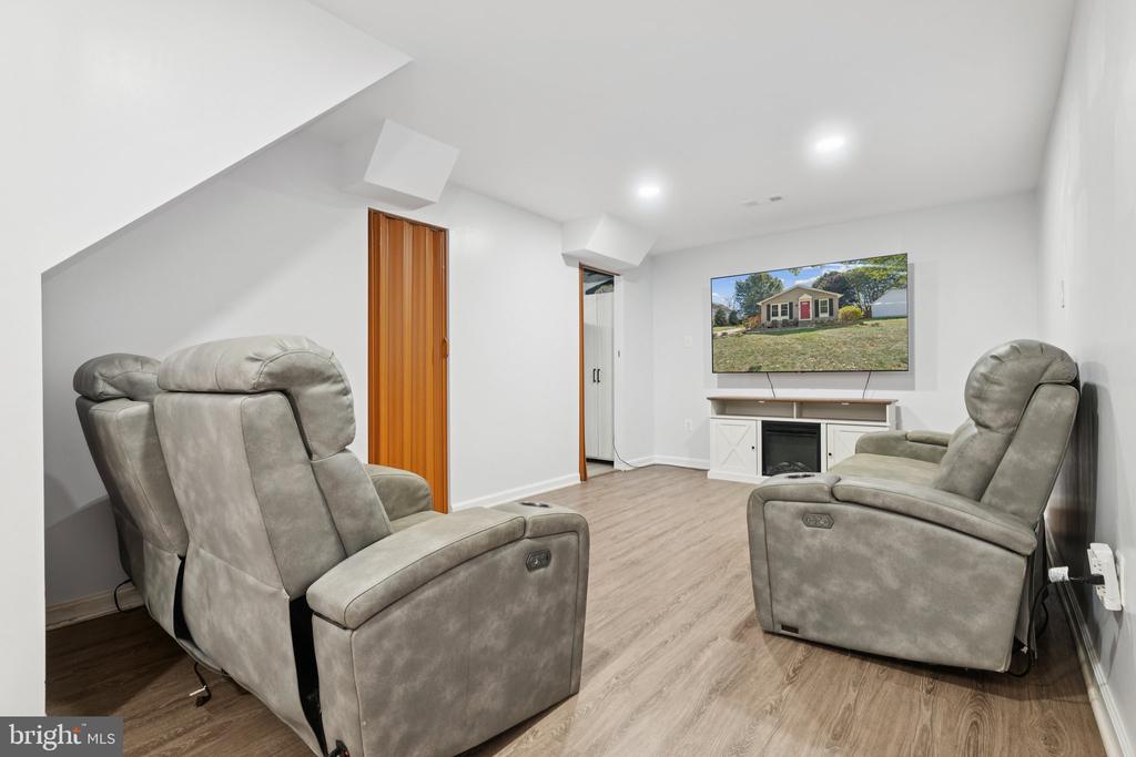 7509 BRENISH DRIVE