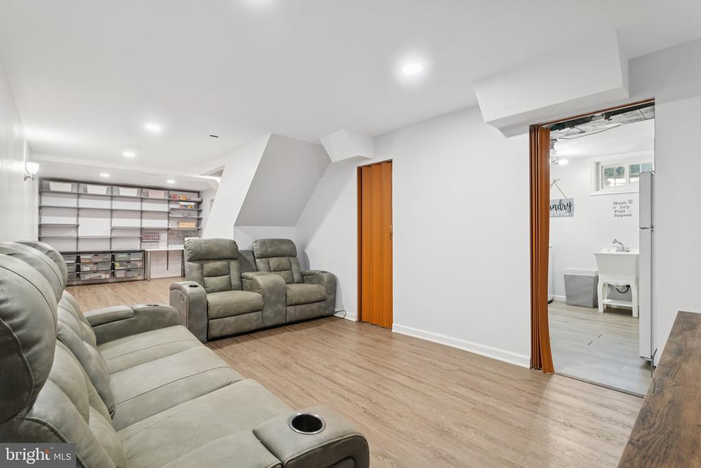 7509 BRENISH DRIVE