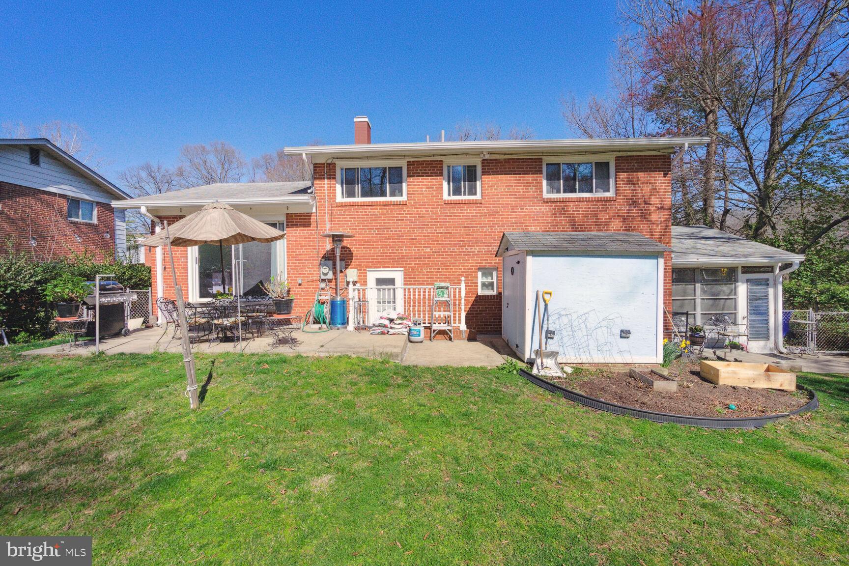 7402 WELLESLEY DRIVE