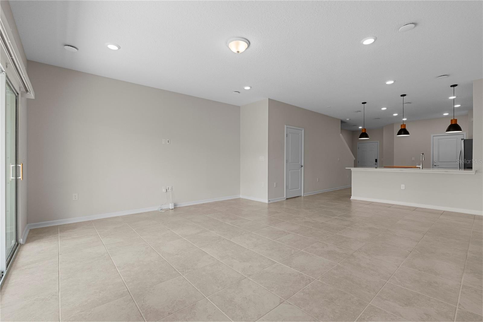2622 WINSOME WAY