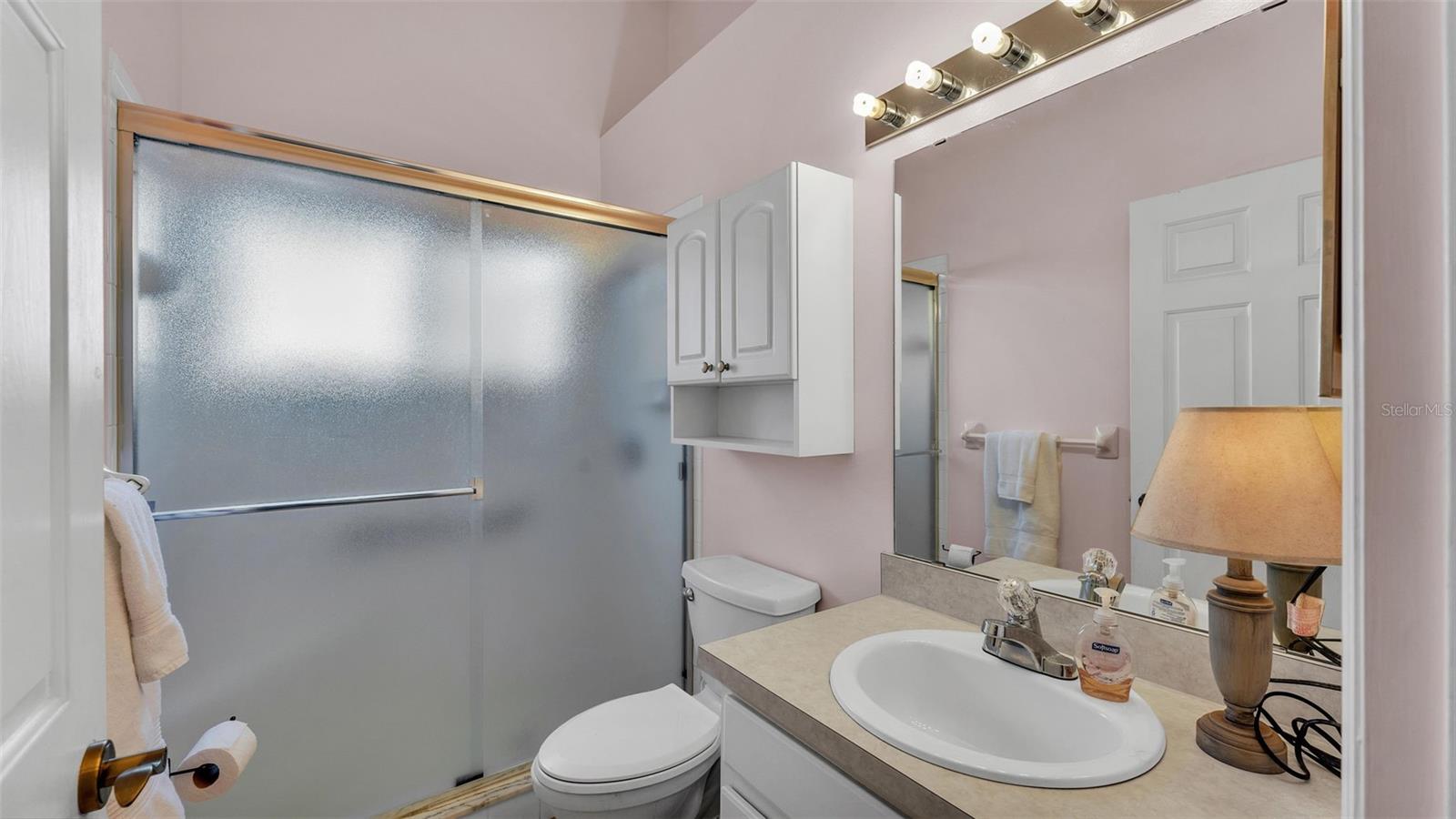 4064 RIVER CREST CIR