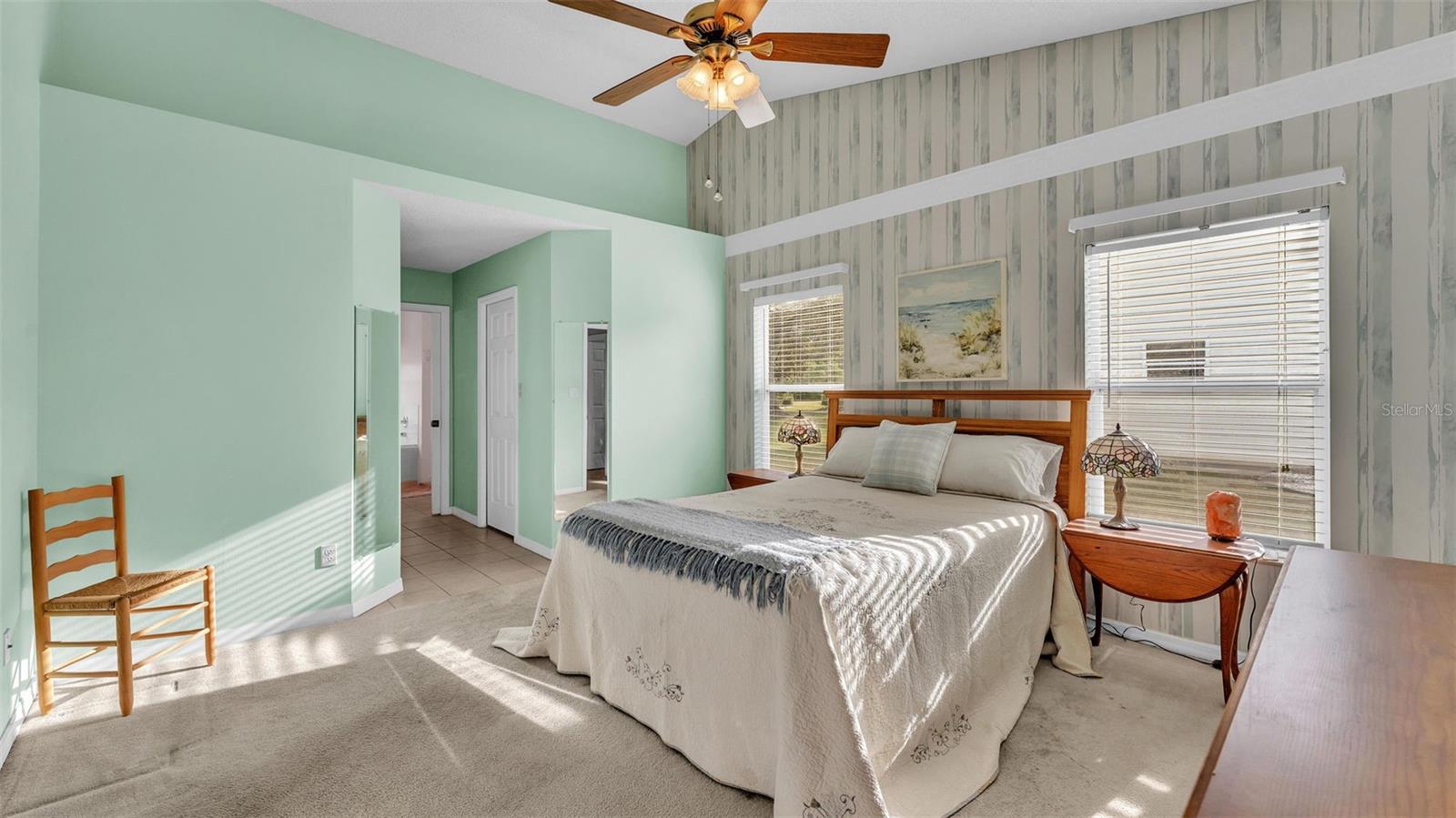 4064 RIVER CREST CIR