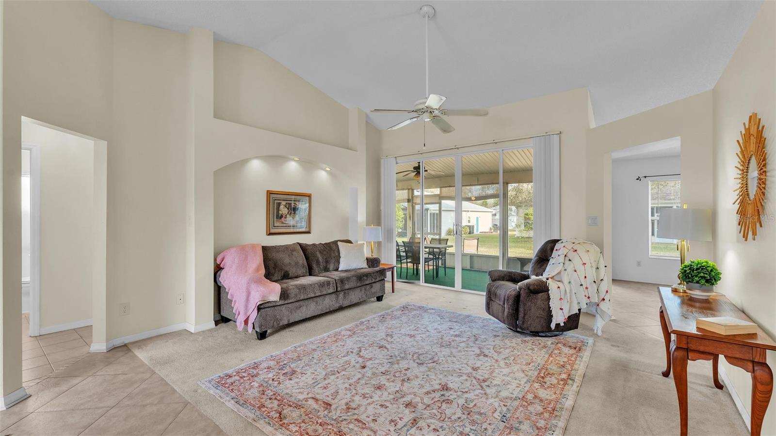 4064 RIVER CREST CIR