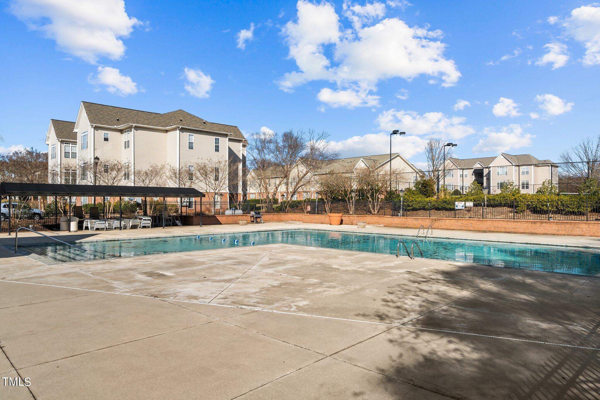 2501 Huntscroft Lane