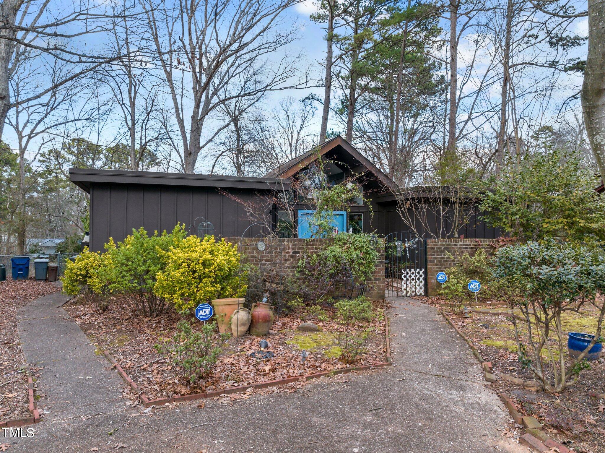 225 Woods Ream Drive