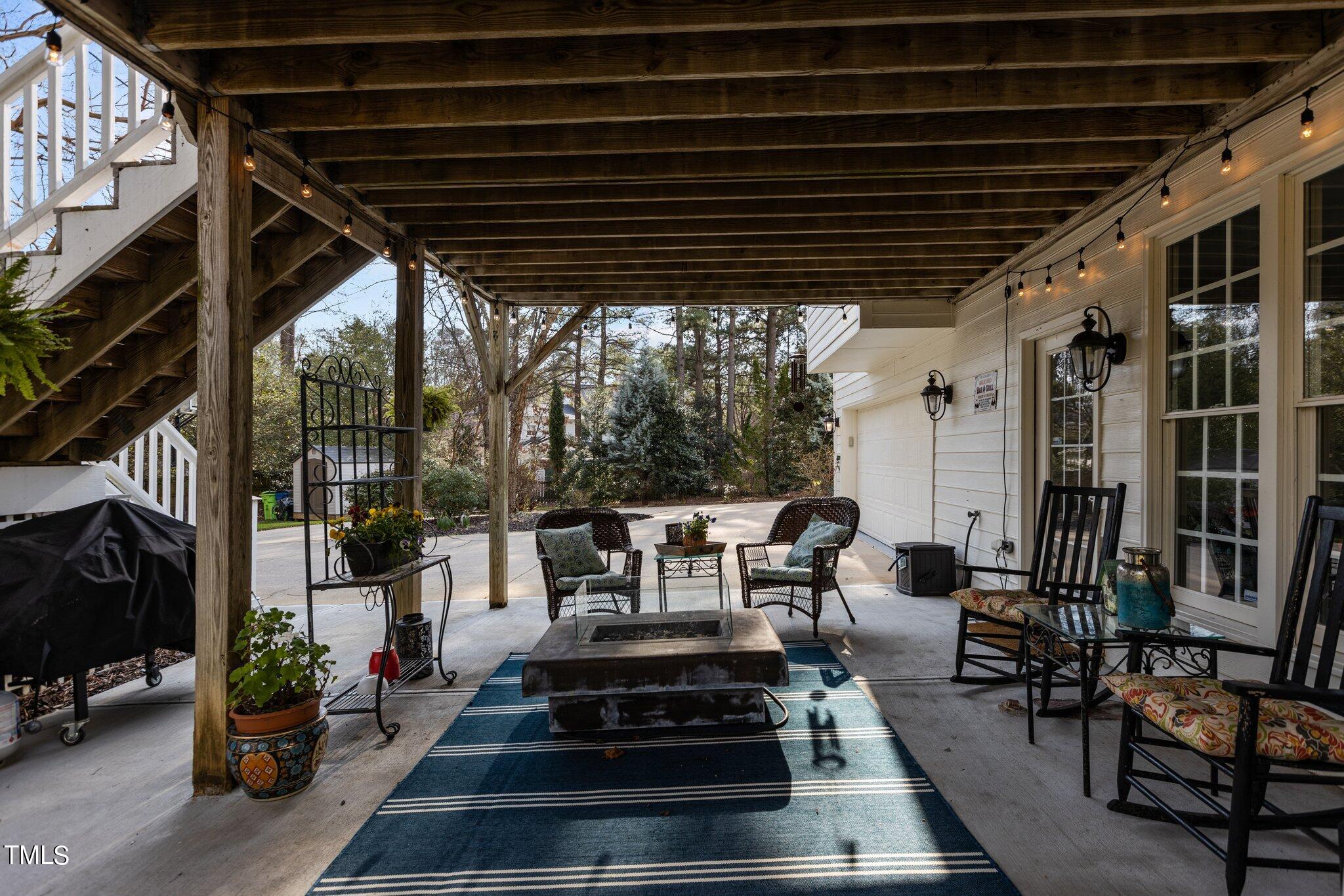 2328 Wertherson Lane