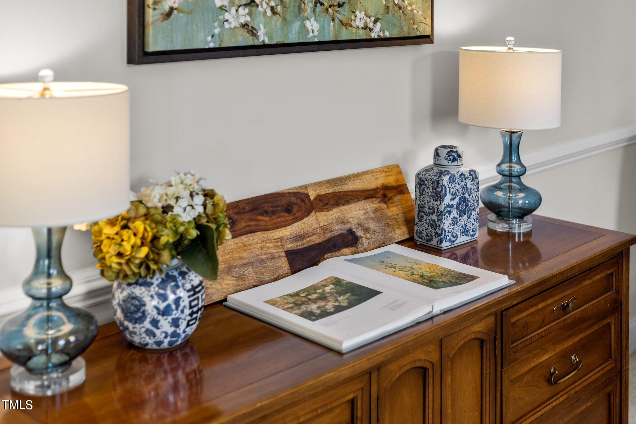 8948 Winged Thistle Court