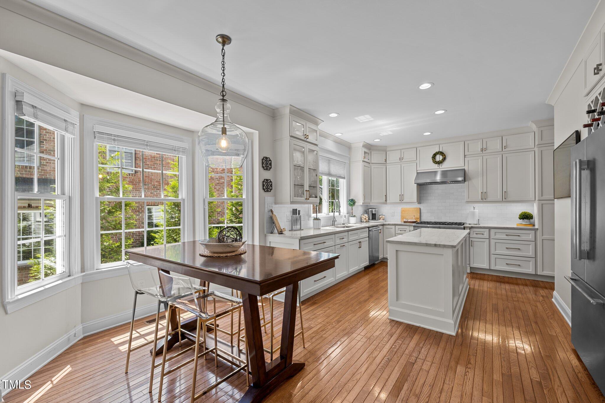 8948 Winged Thistle Court