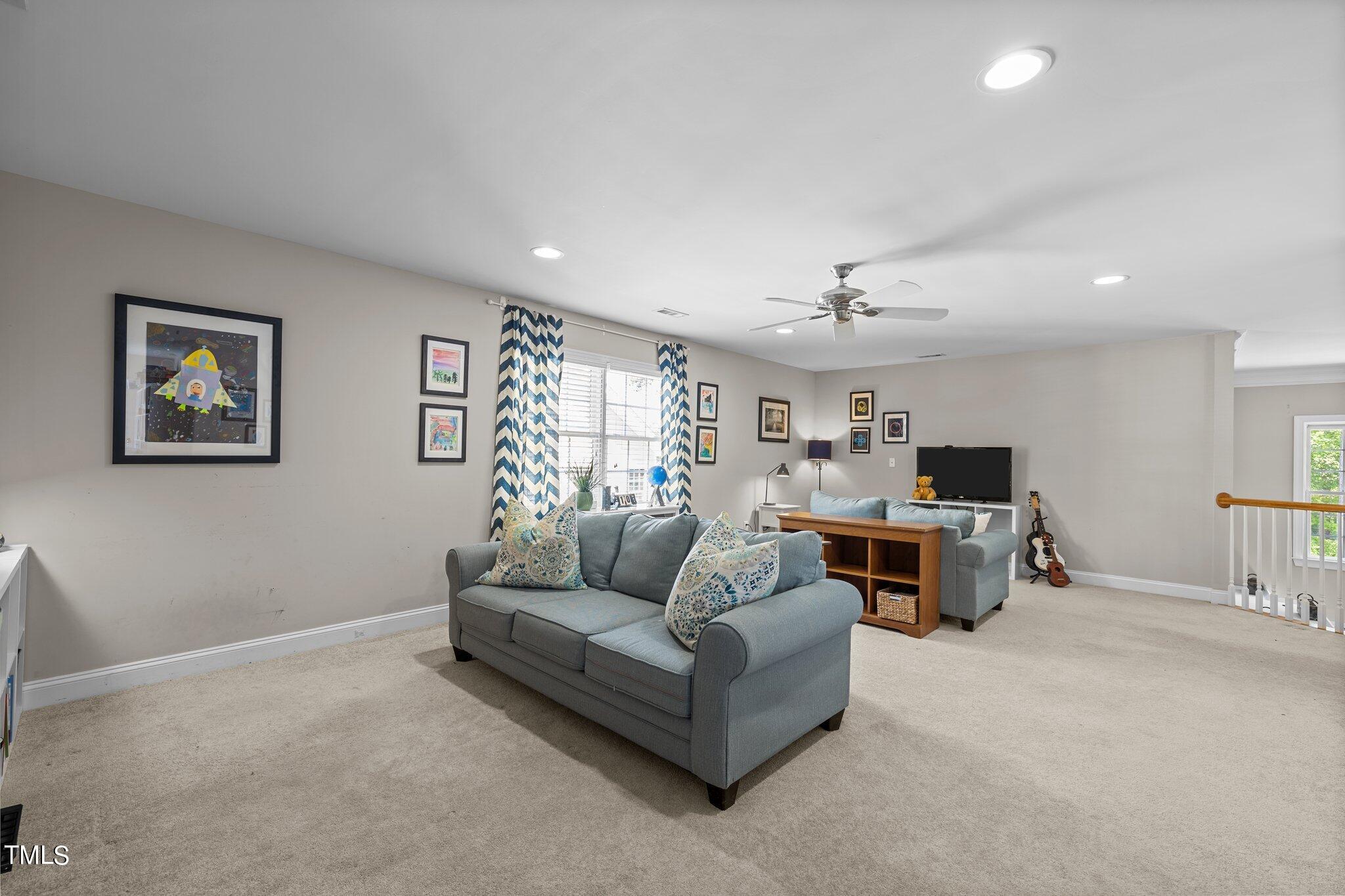 8948 Winged Thistle Court