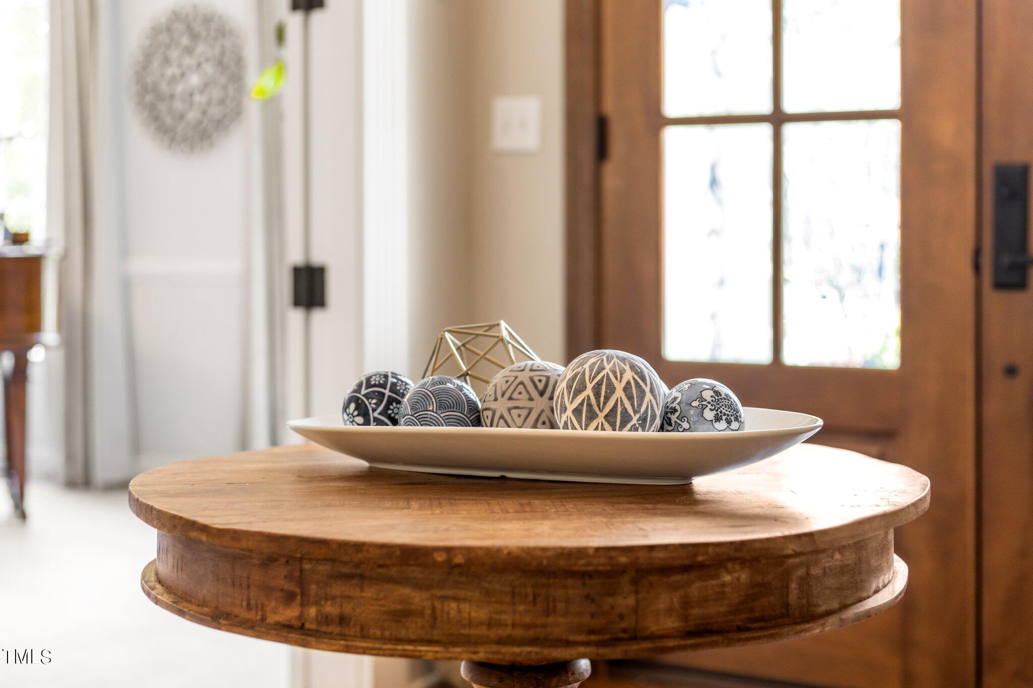 8948 Winged Thistle Court