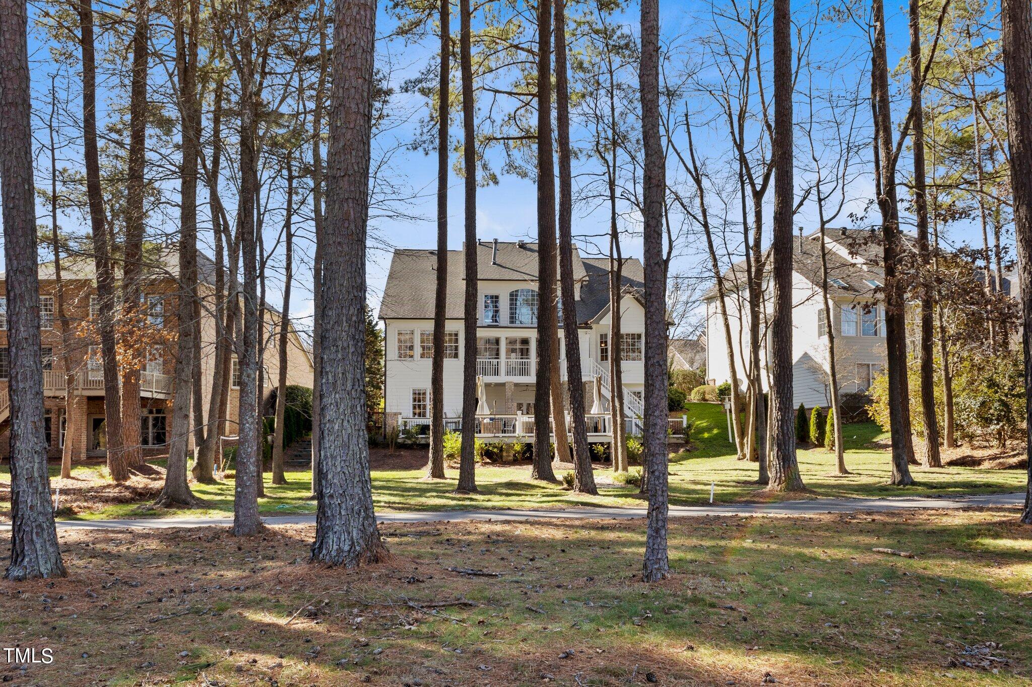 8948 Winged Thistle Court