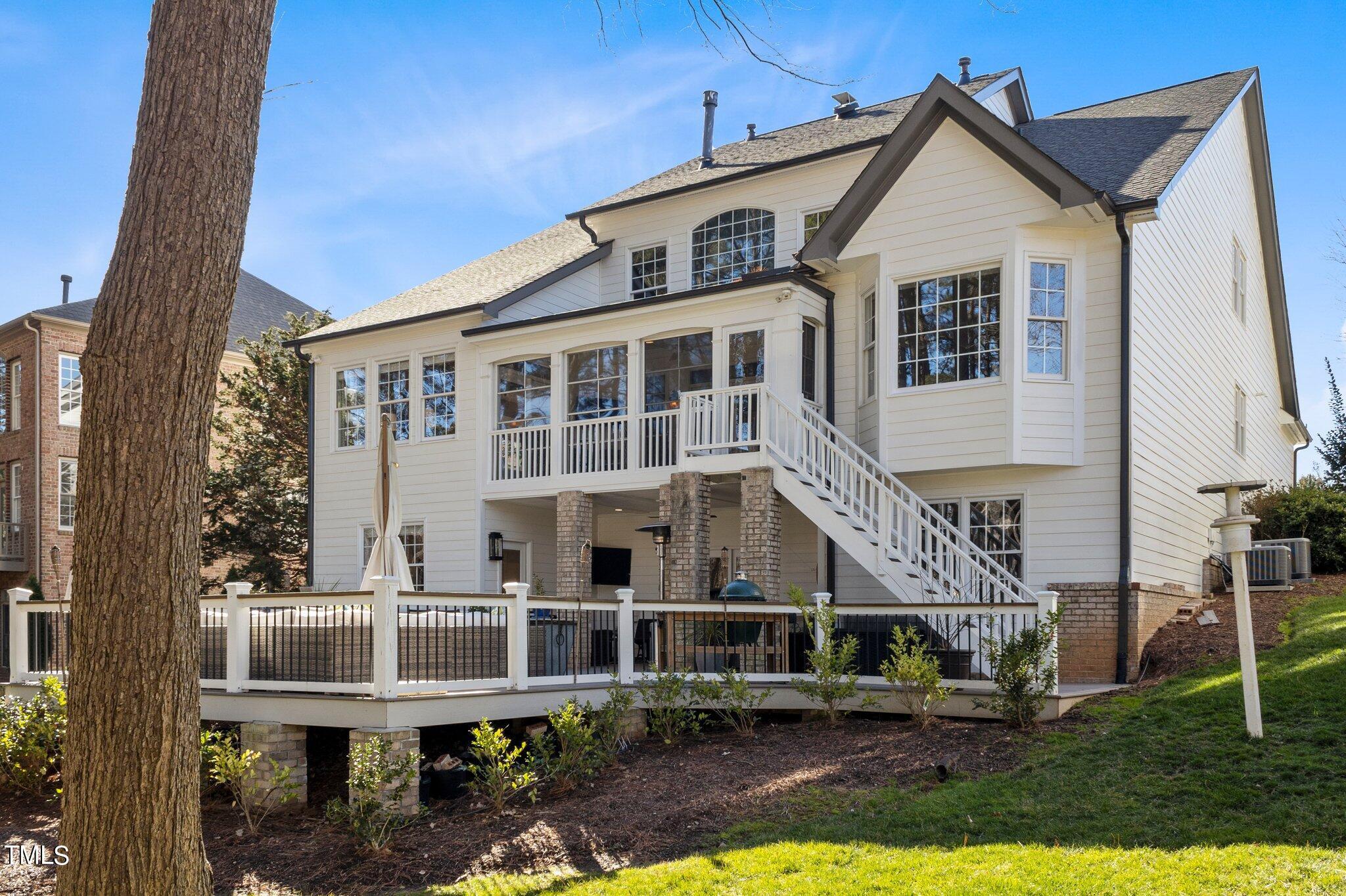 8948 Winged Thistle Court