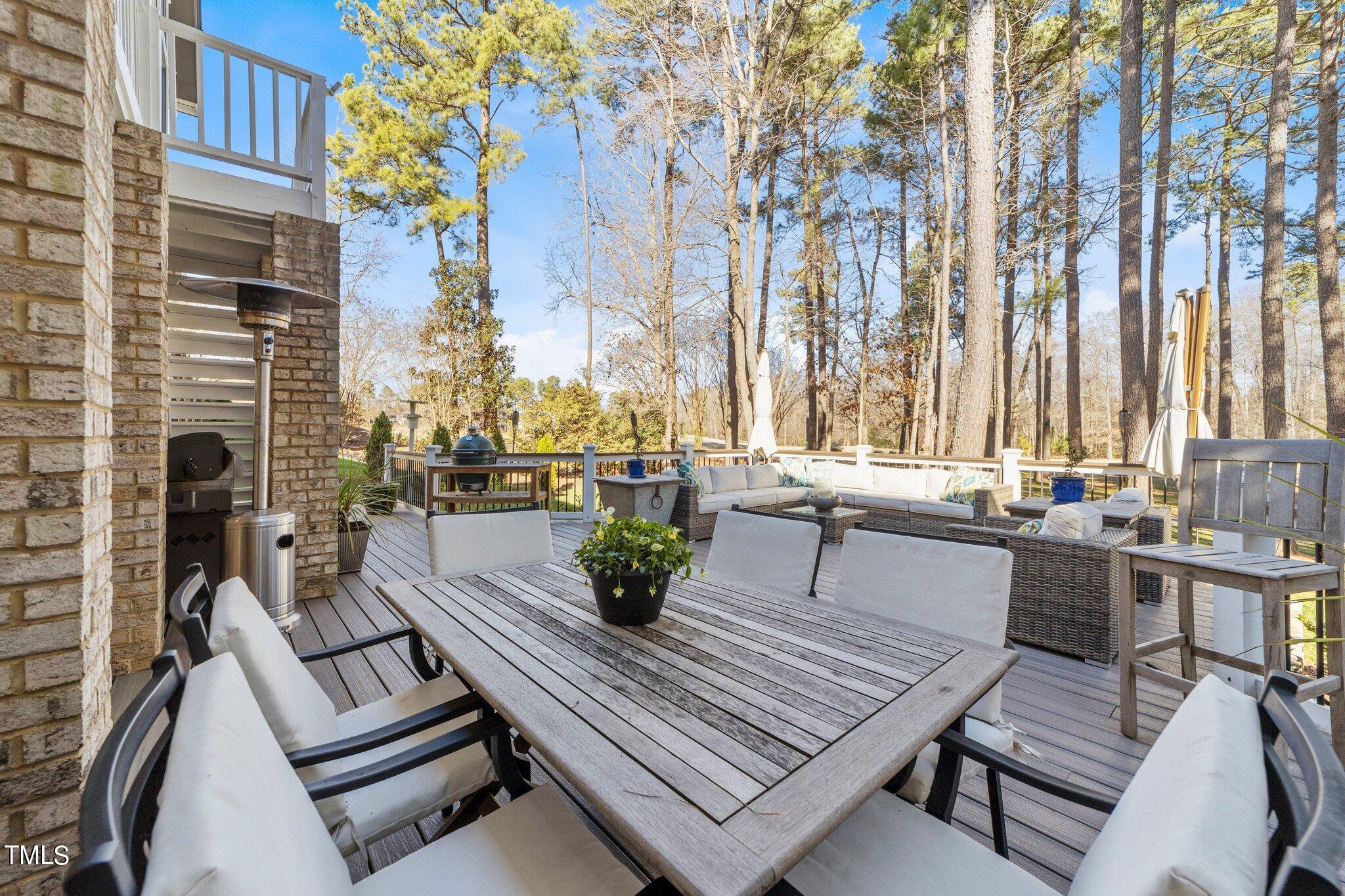 8948 Winged Thistle Court