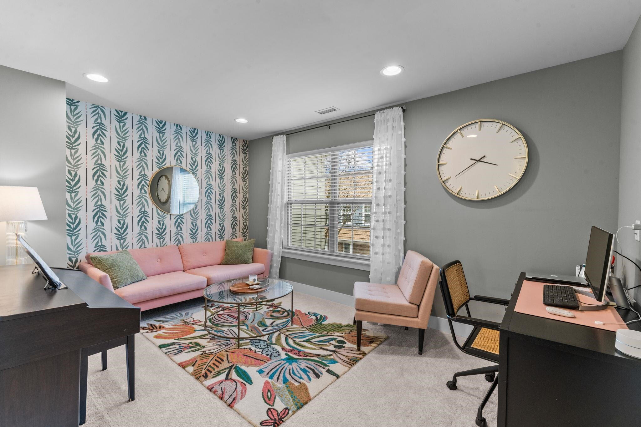 9304 Sevillanos Walk