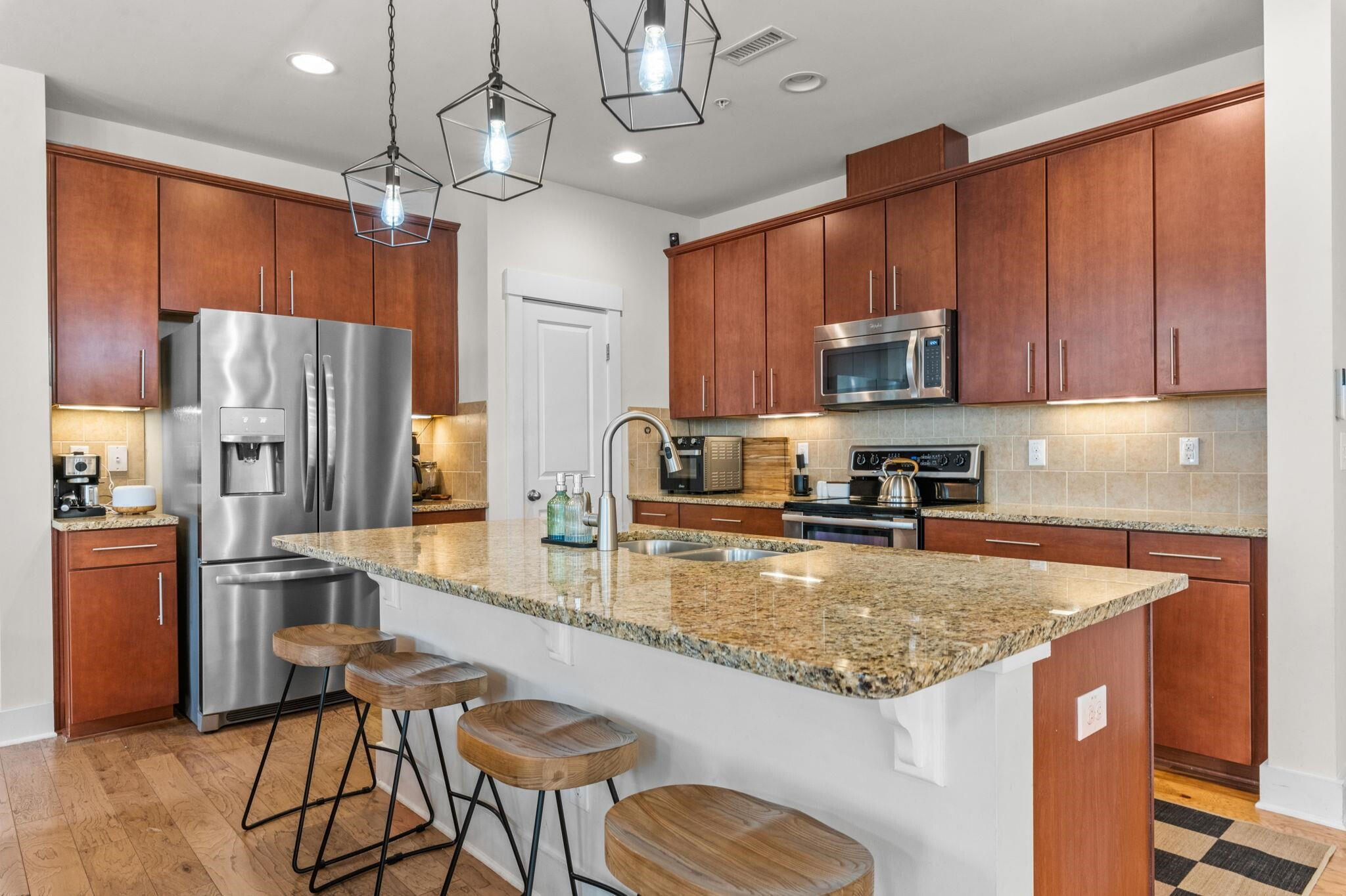 9304 Sevillanos Walk