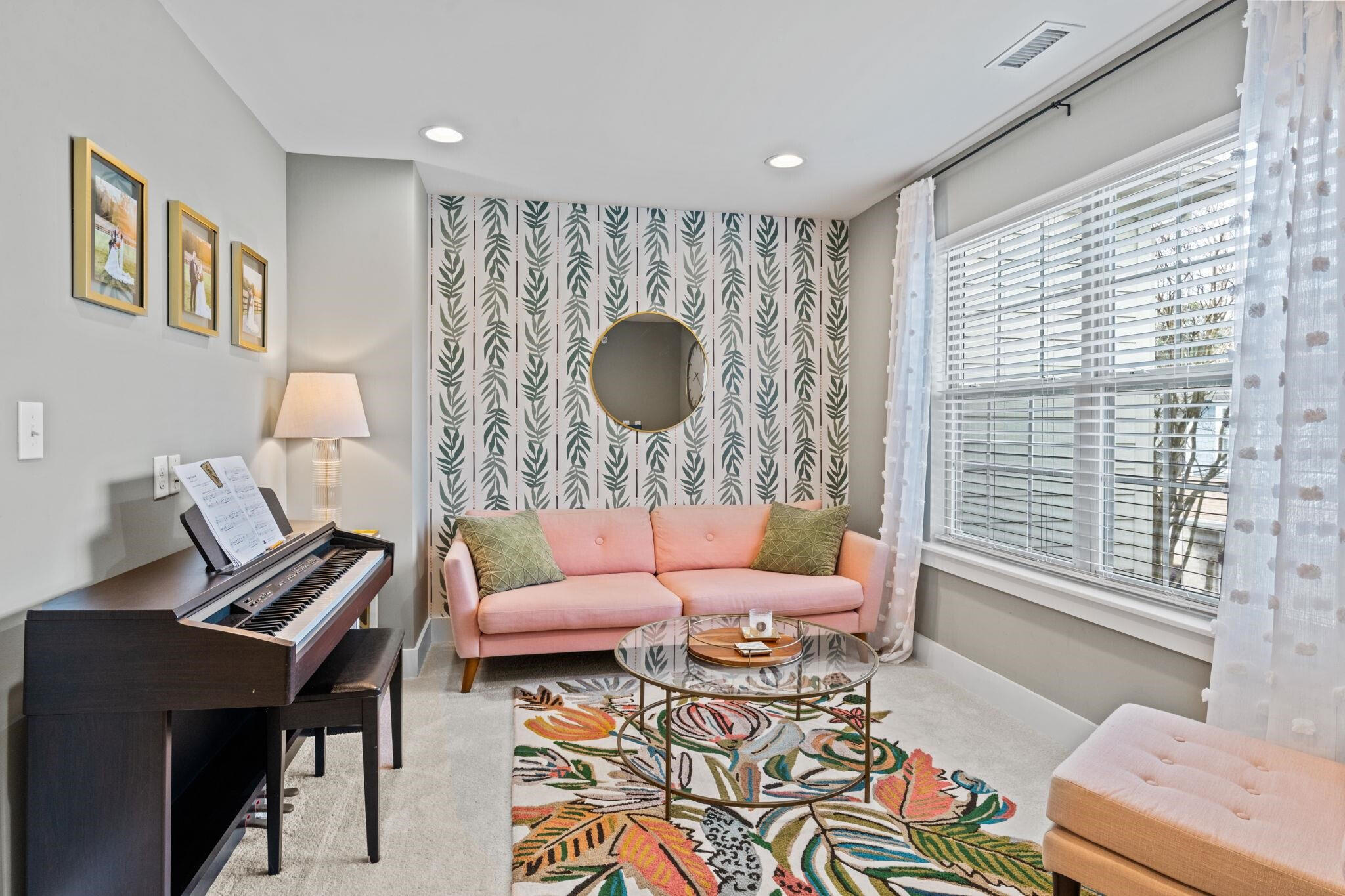 9304 Sevillanos Walk