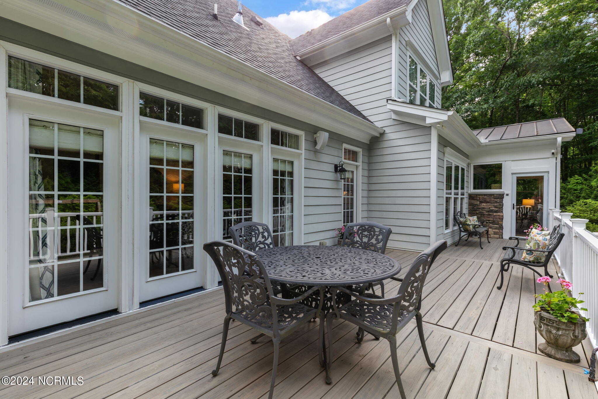 175 Watsons Mill Lane