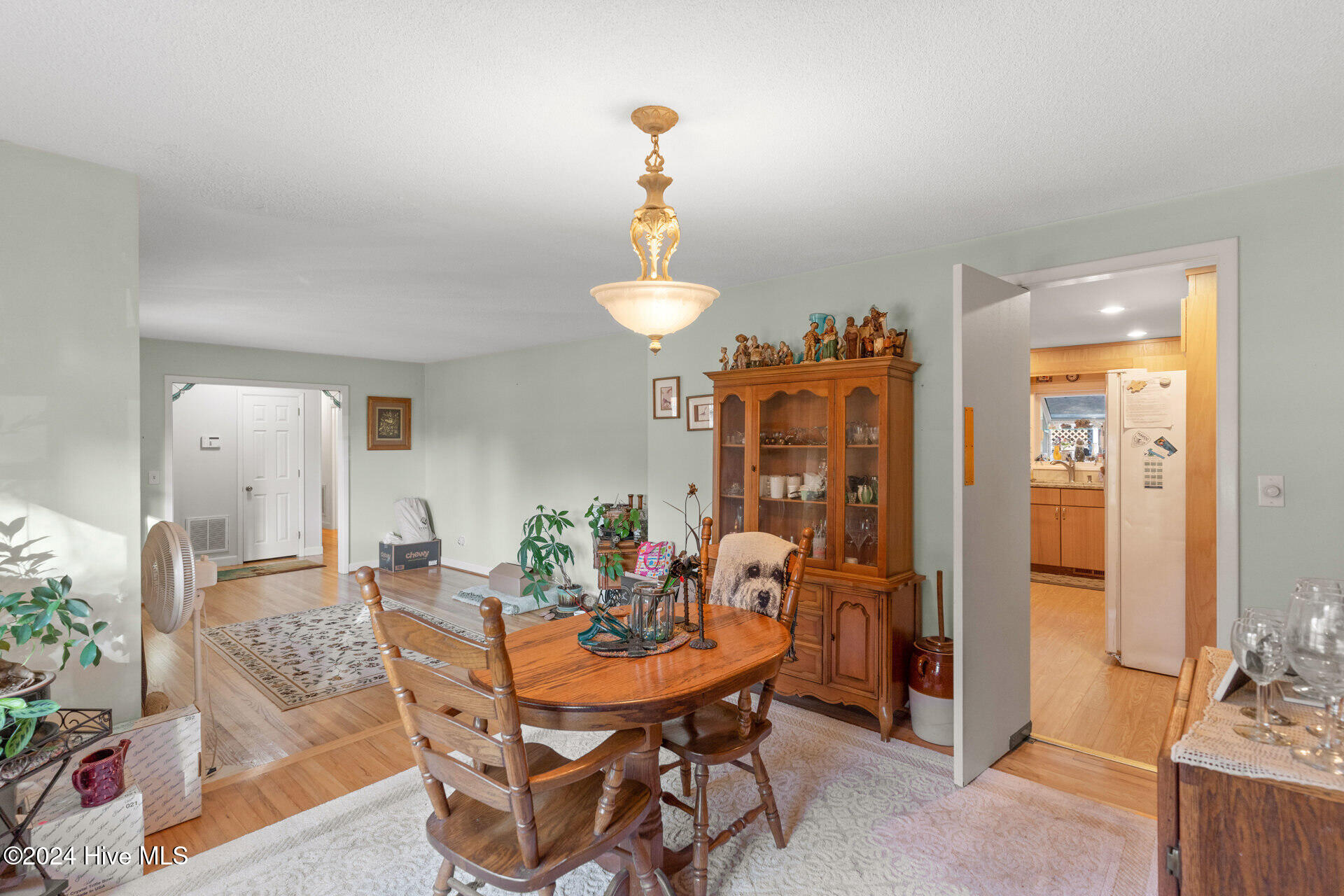 4842 College Acres Drive