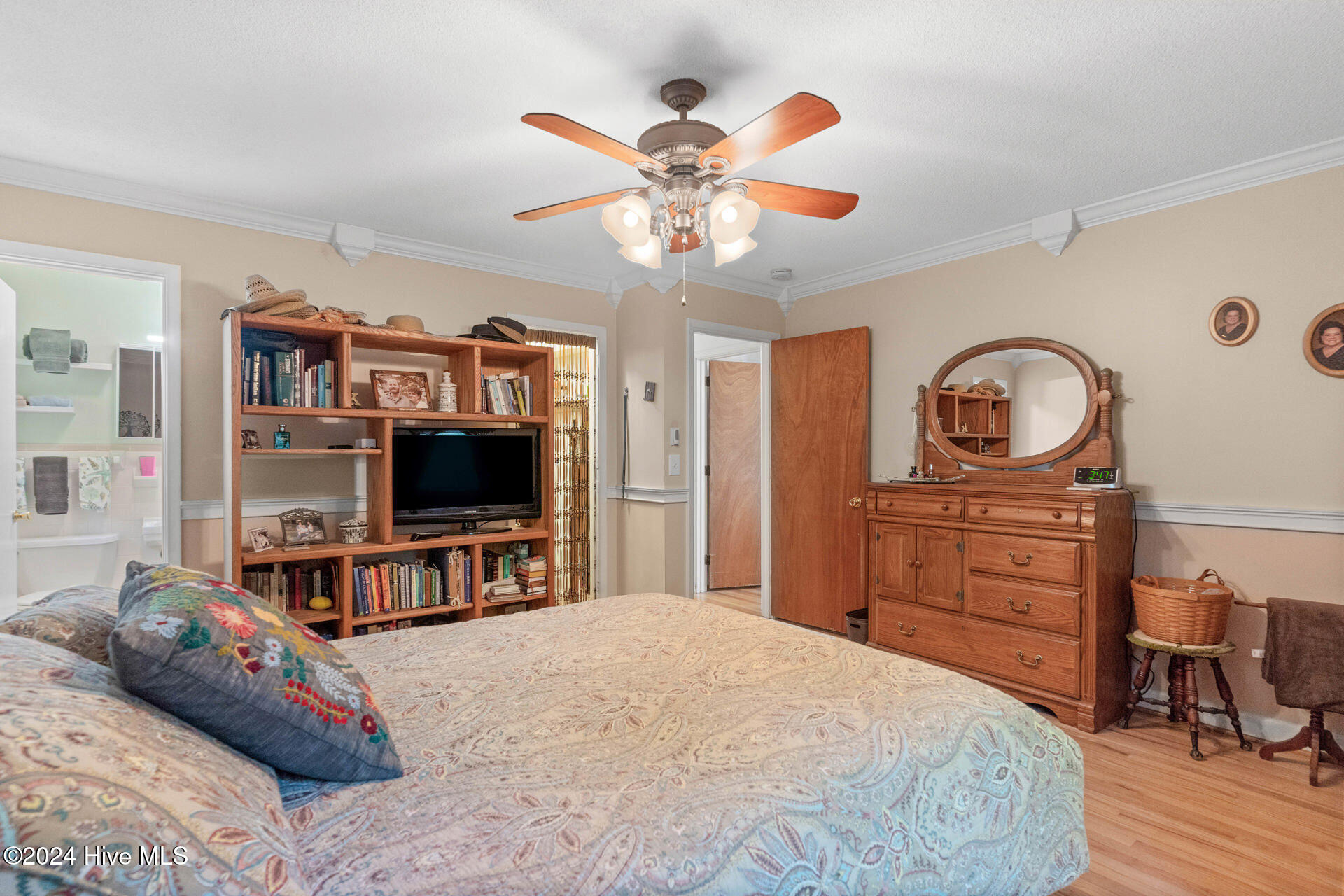 4842 College Acres Drive