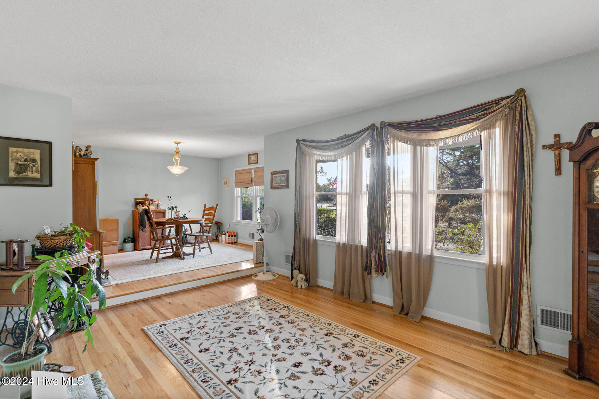 4842 College Acres Drive