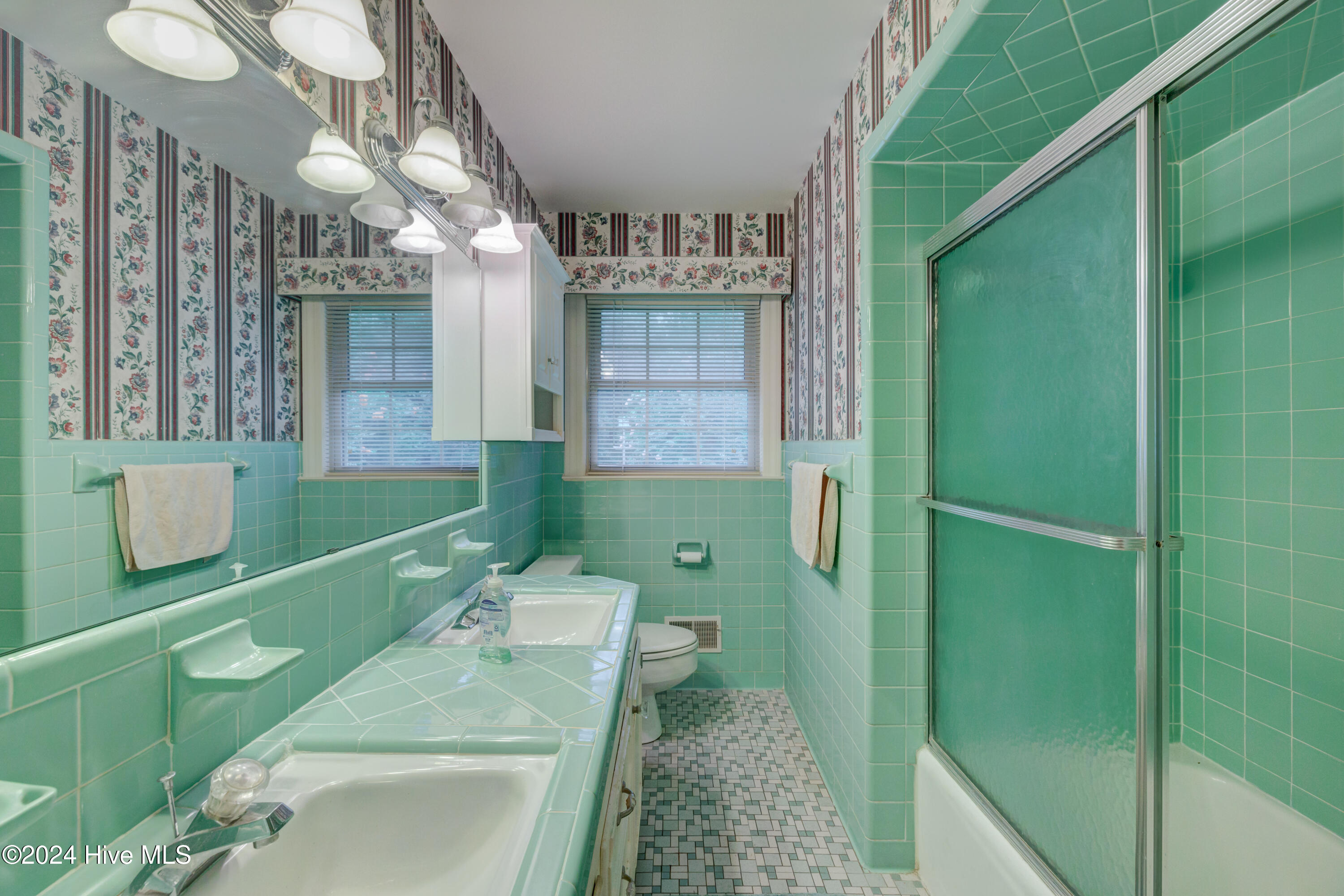 5021 College Acres Drive