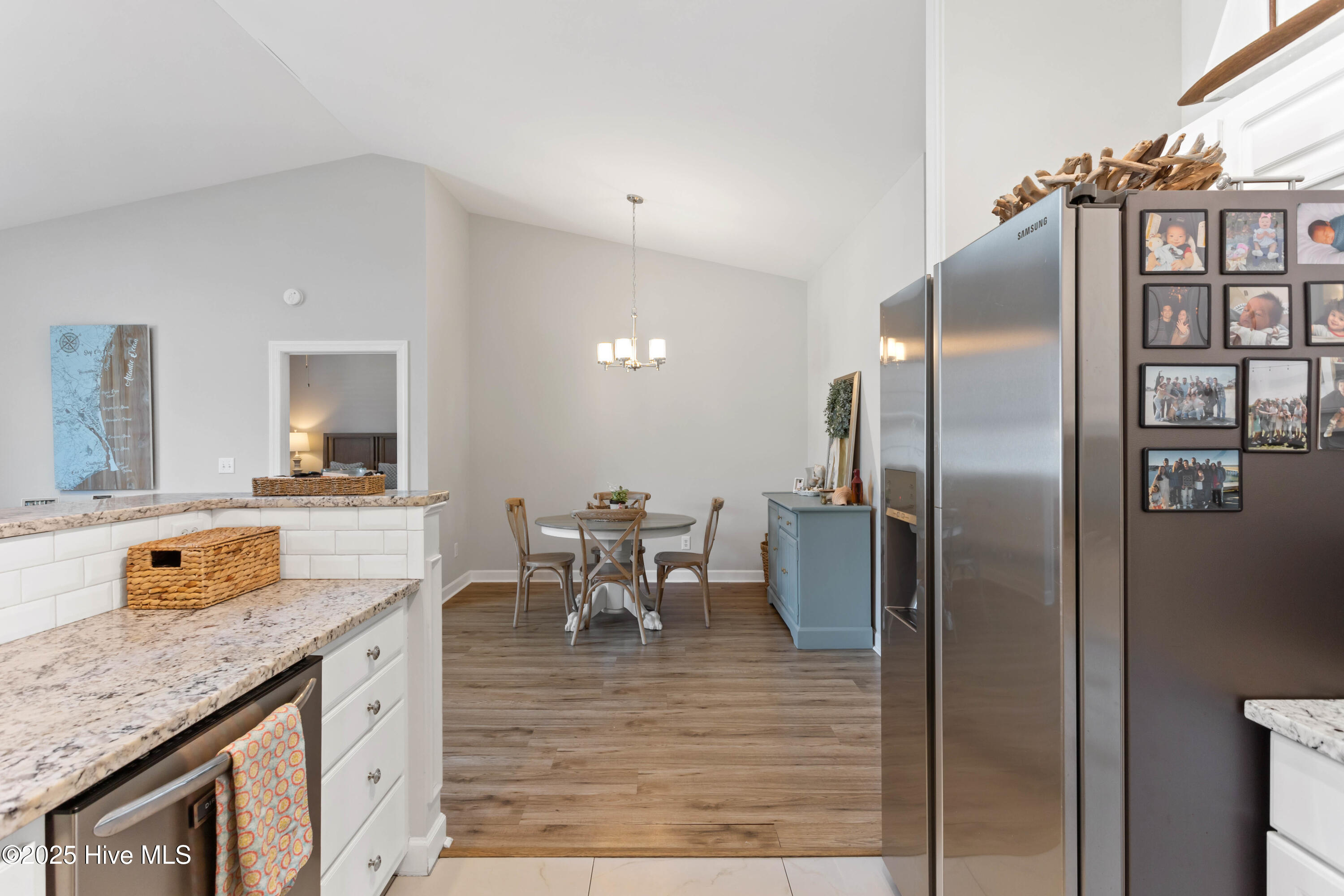 5006 Carleton Drive Unit 90