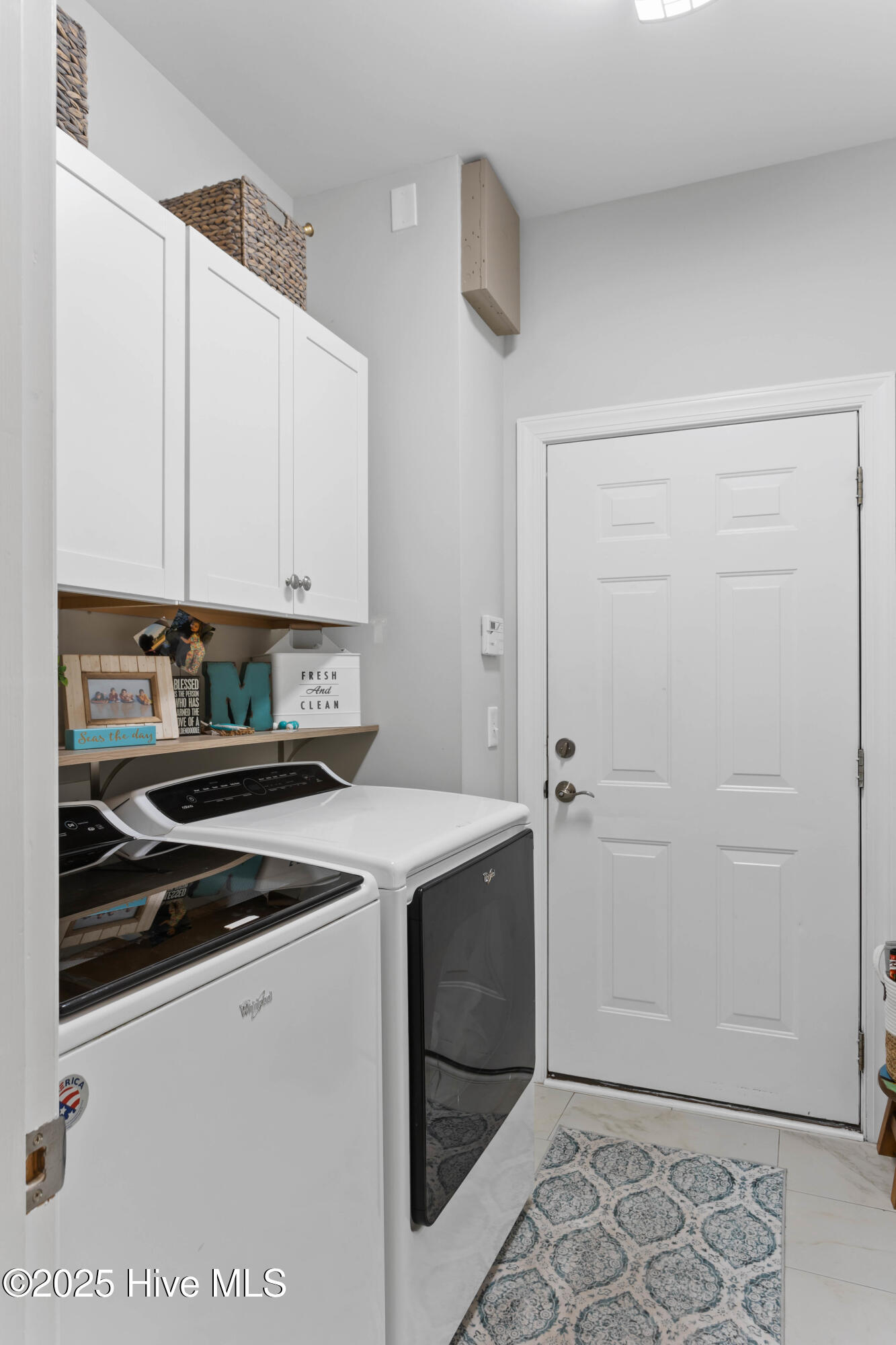 5006 Carleton Drive Unit 90