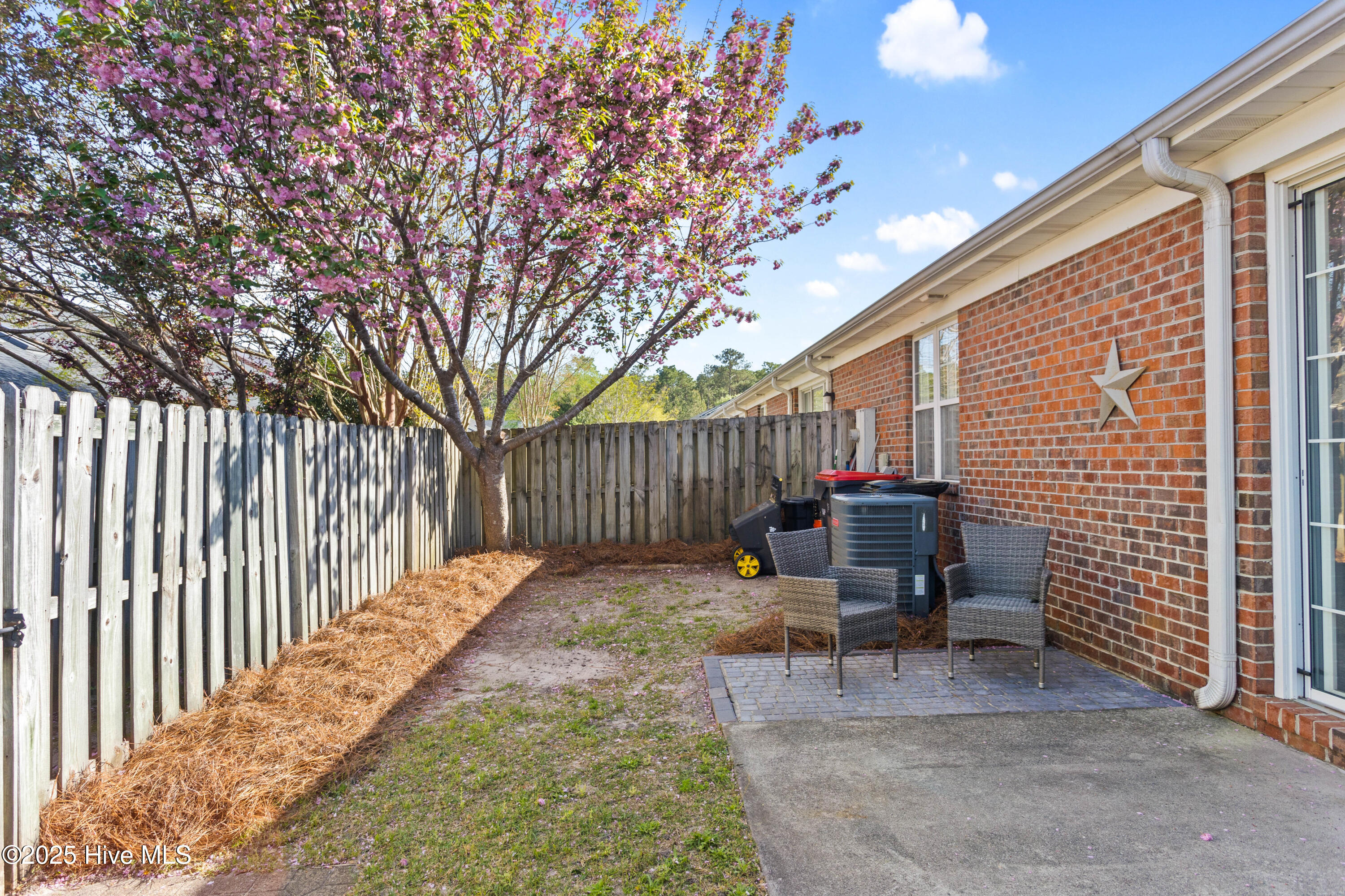 5006 Carleton Drive Unit 90