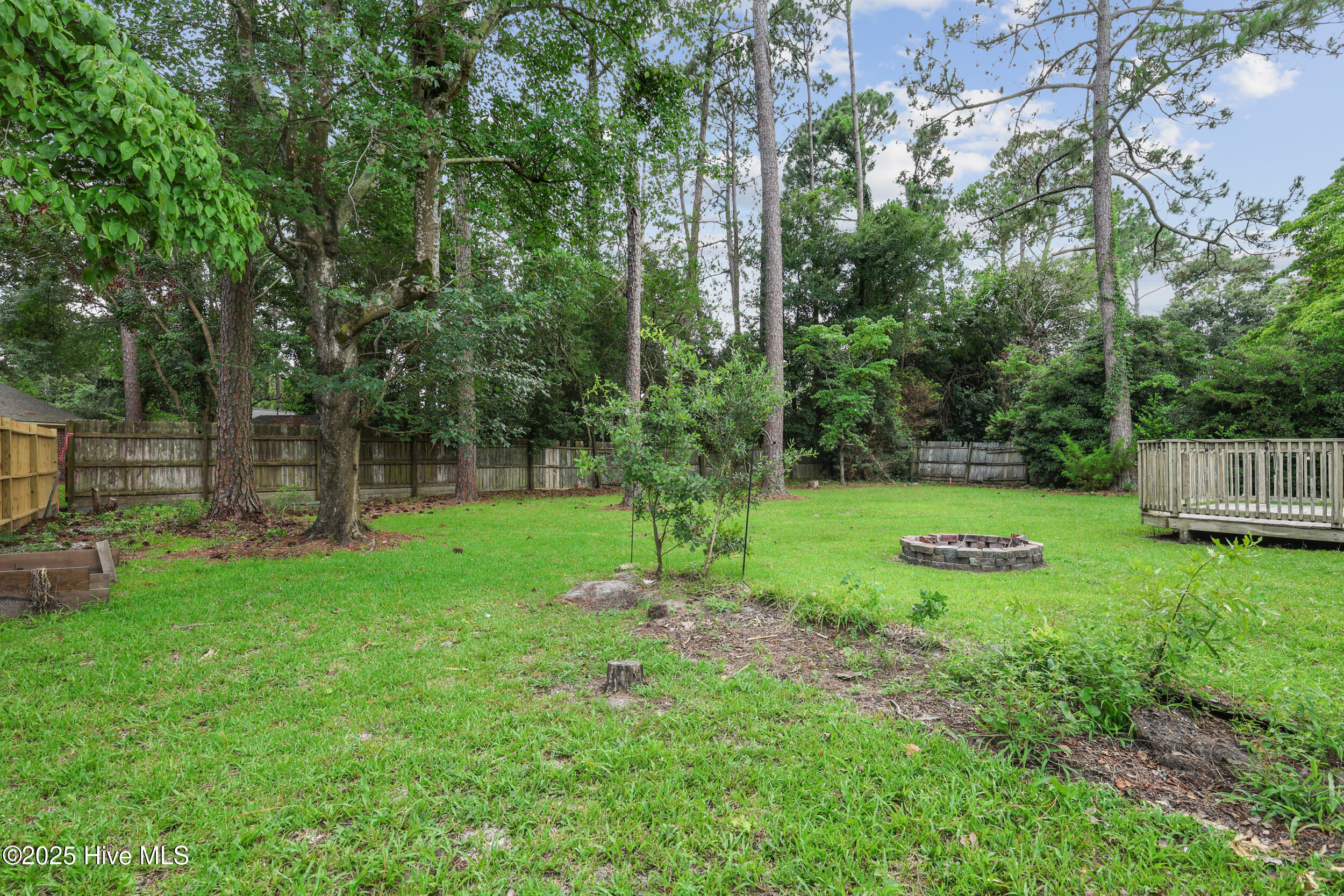 410 N Crestwood Drive