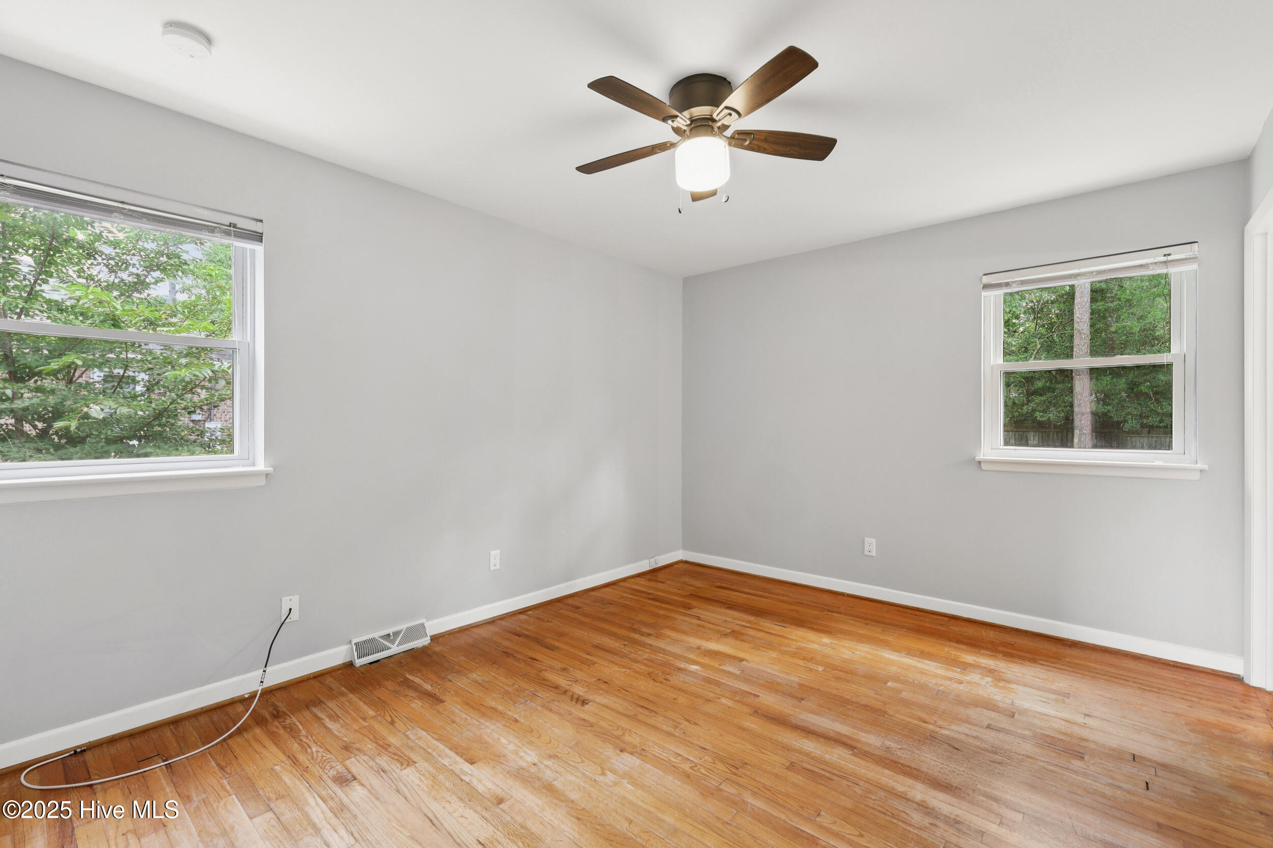 410 N Crestwood Drive