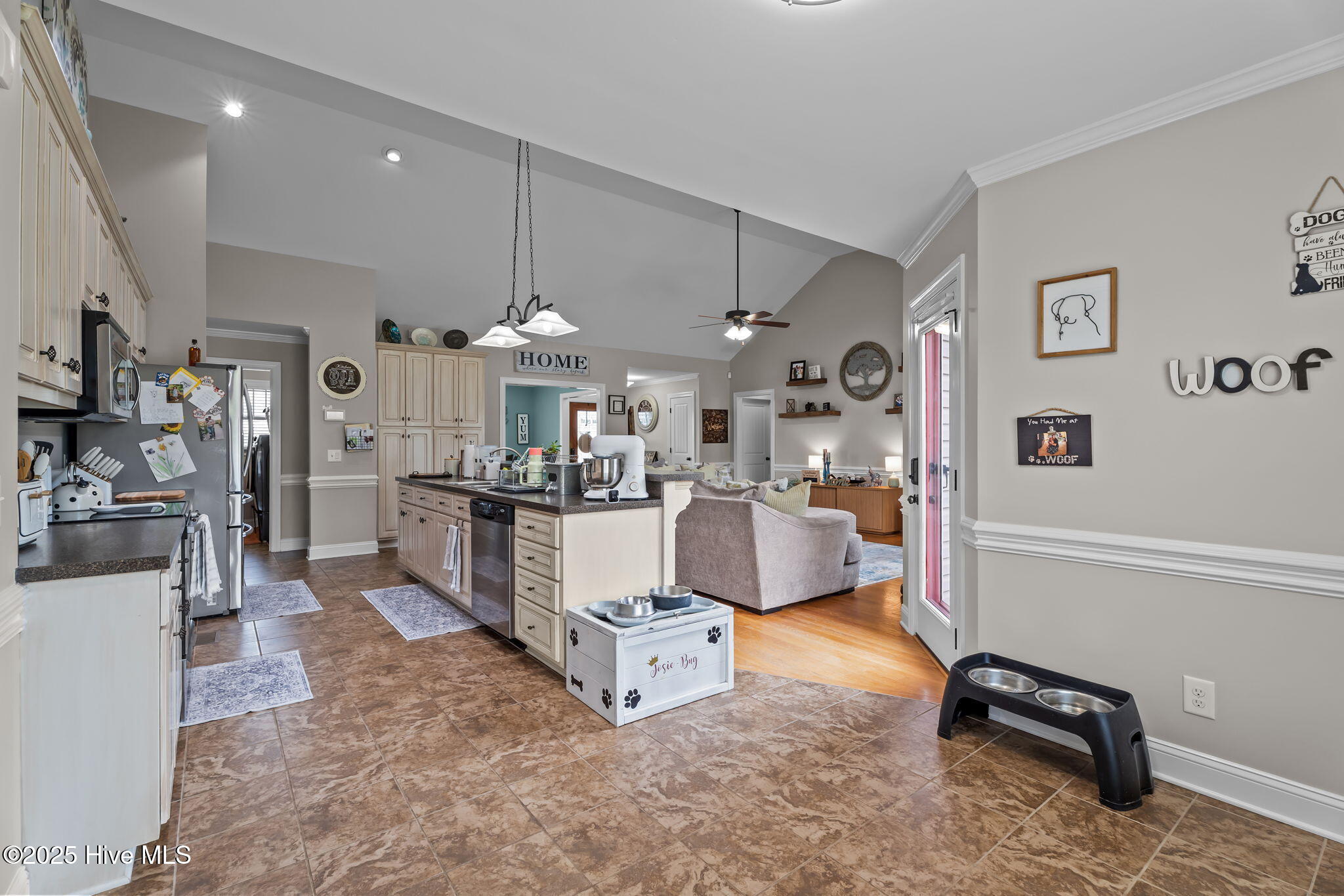 203 Willowbrook Drive