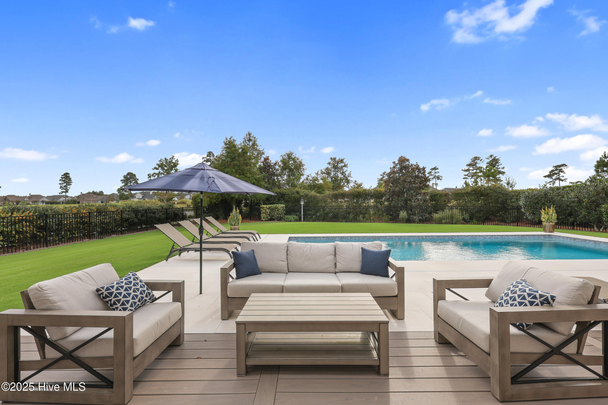 2101 Cokesbury Court