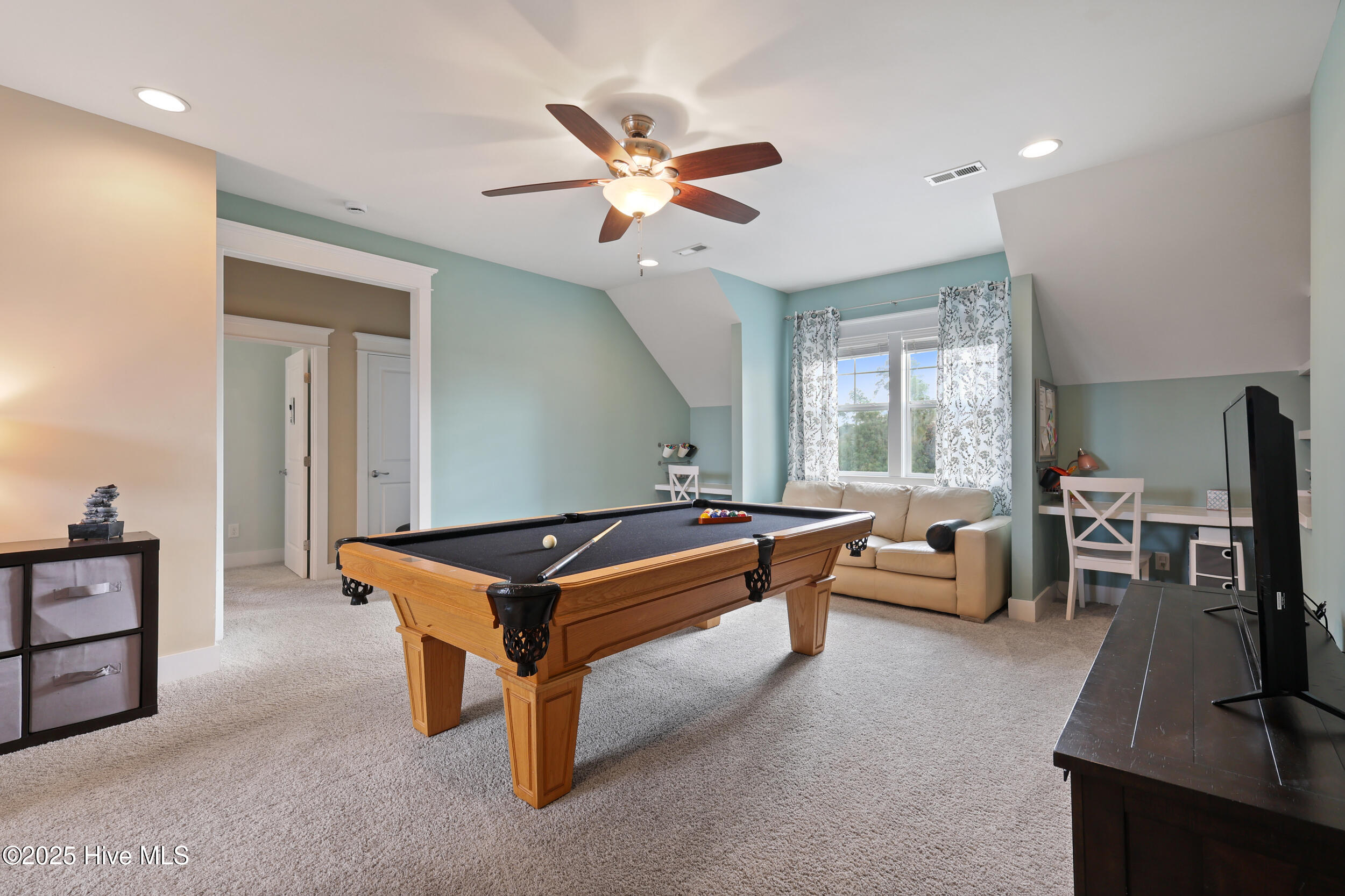 2101 Cokesbury Court