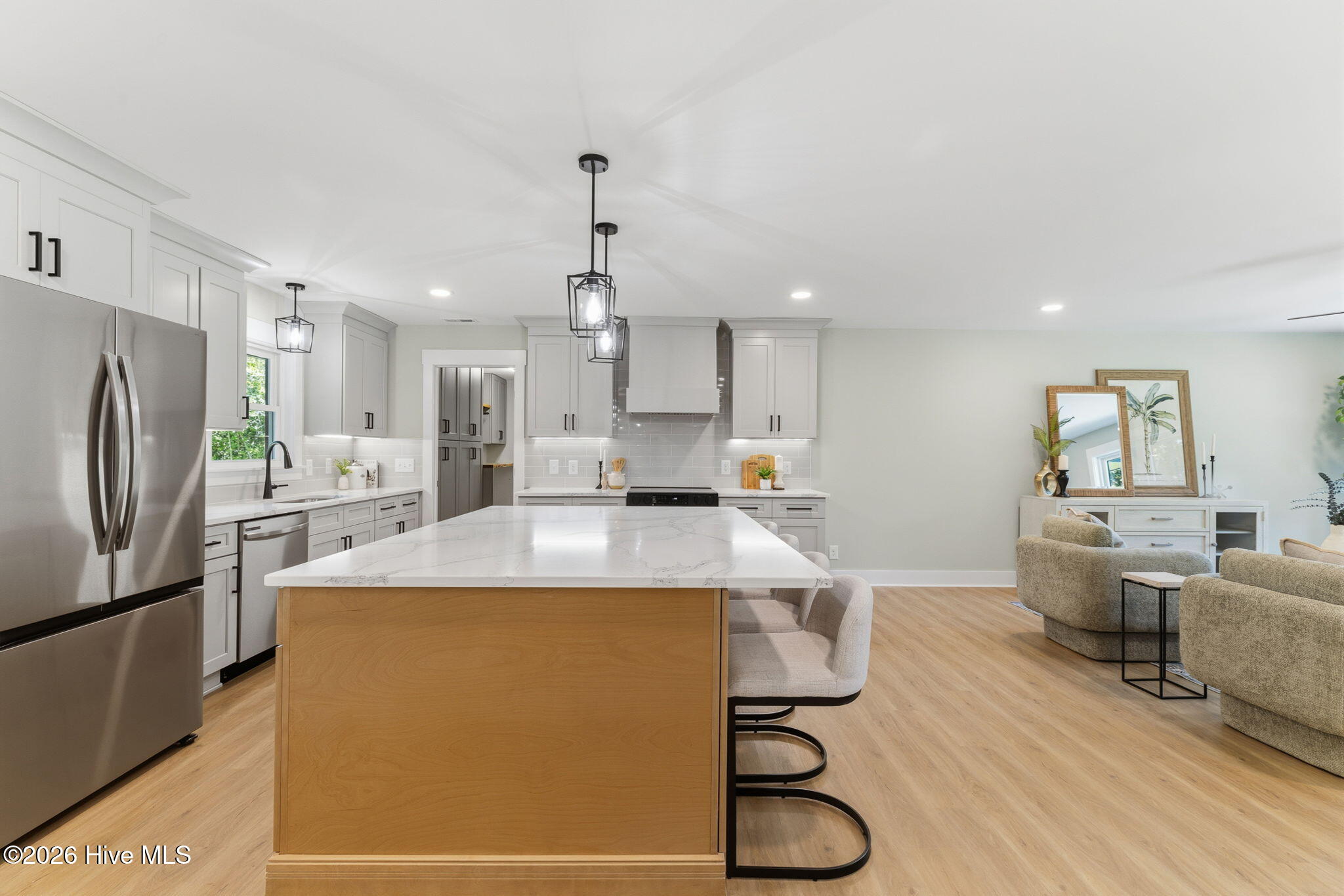 3928 Gillette Drive