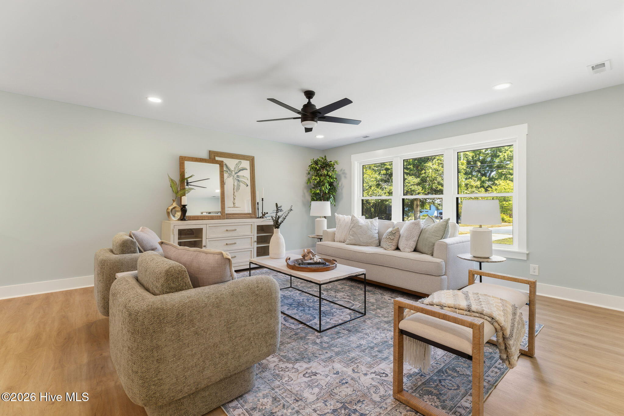 3928 Gillette Drive