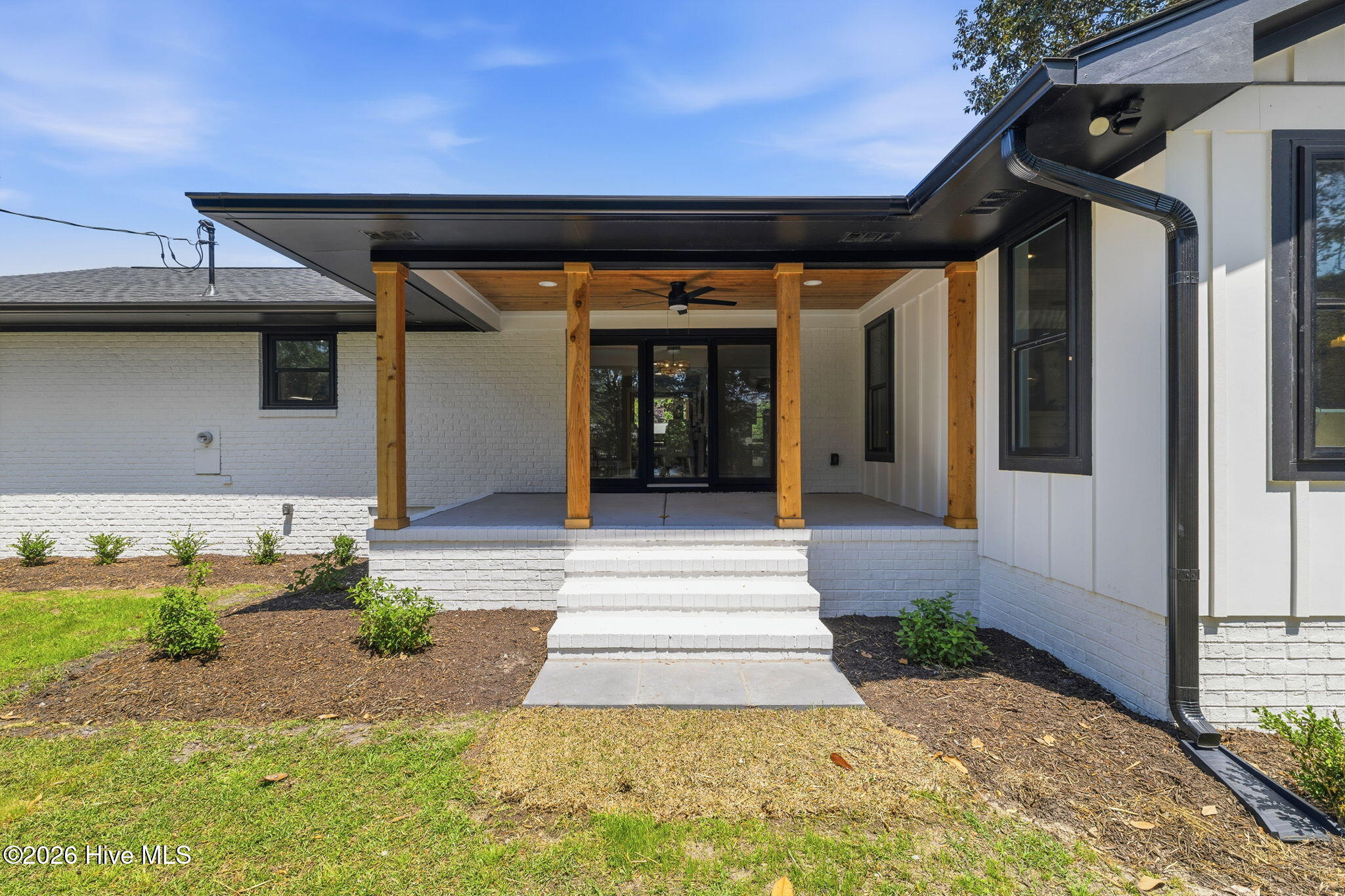 3928 Gillette Drive