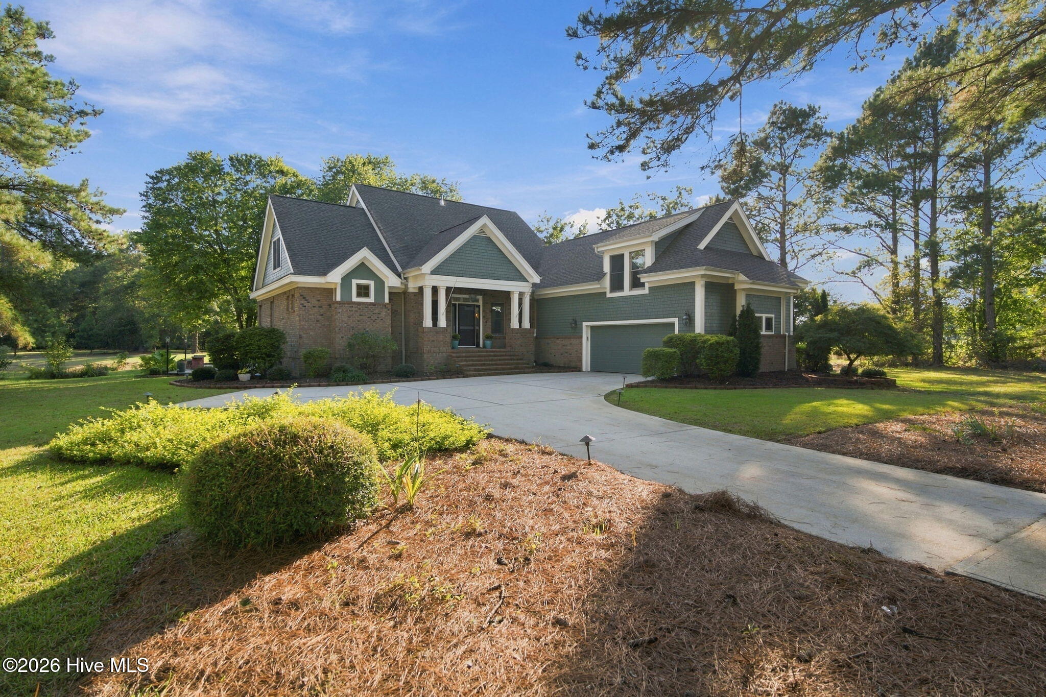 112 Cedar Court