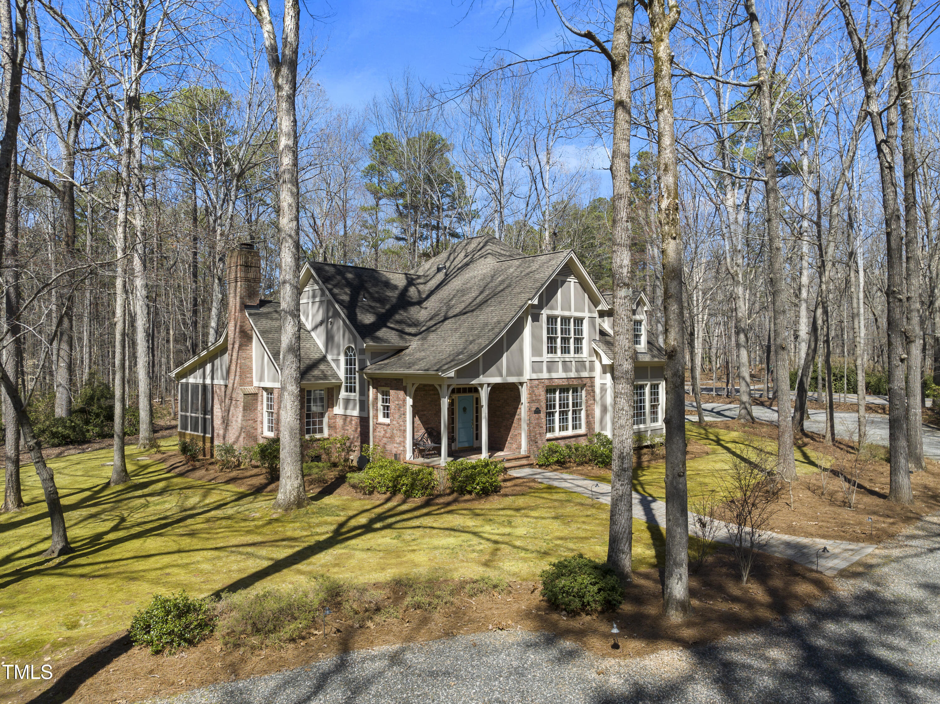 6000 Canadero Drive