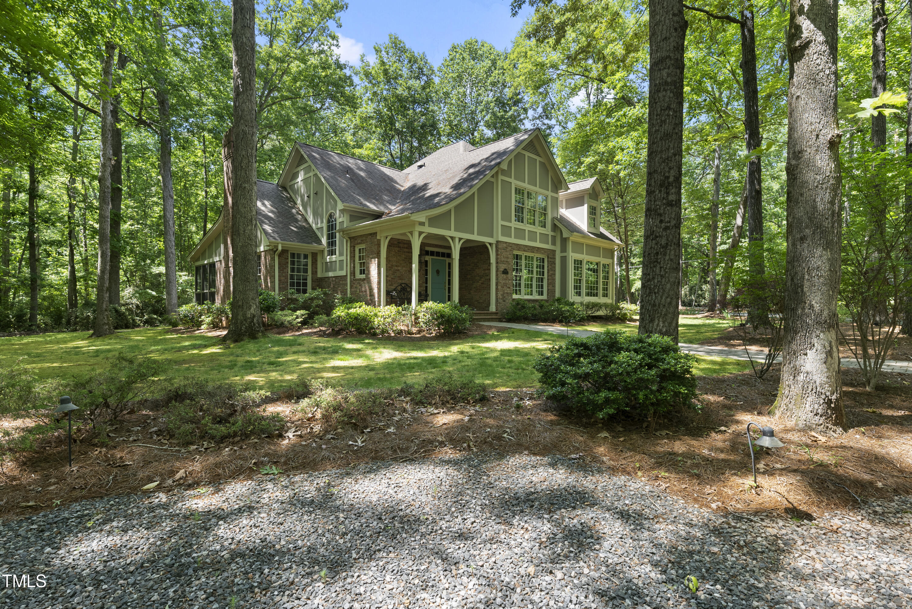 6000 Canadero Drive