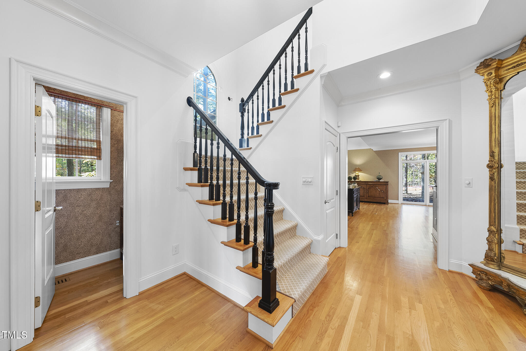 6000 Canadero Drive