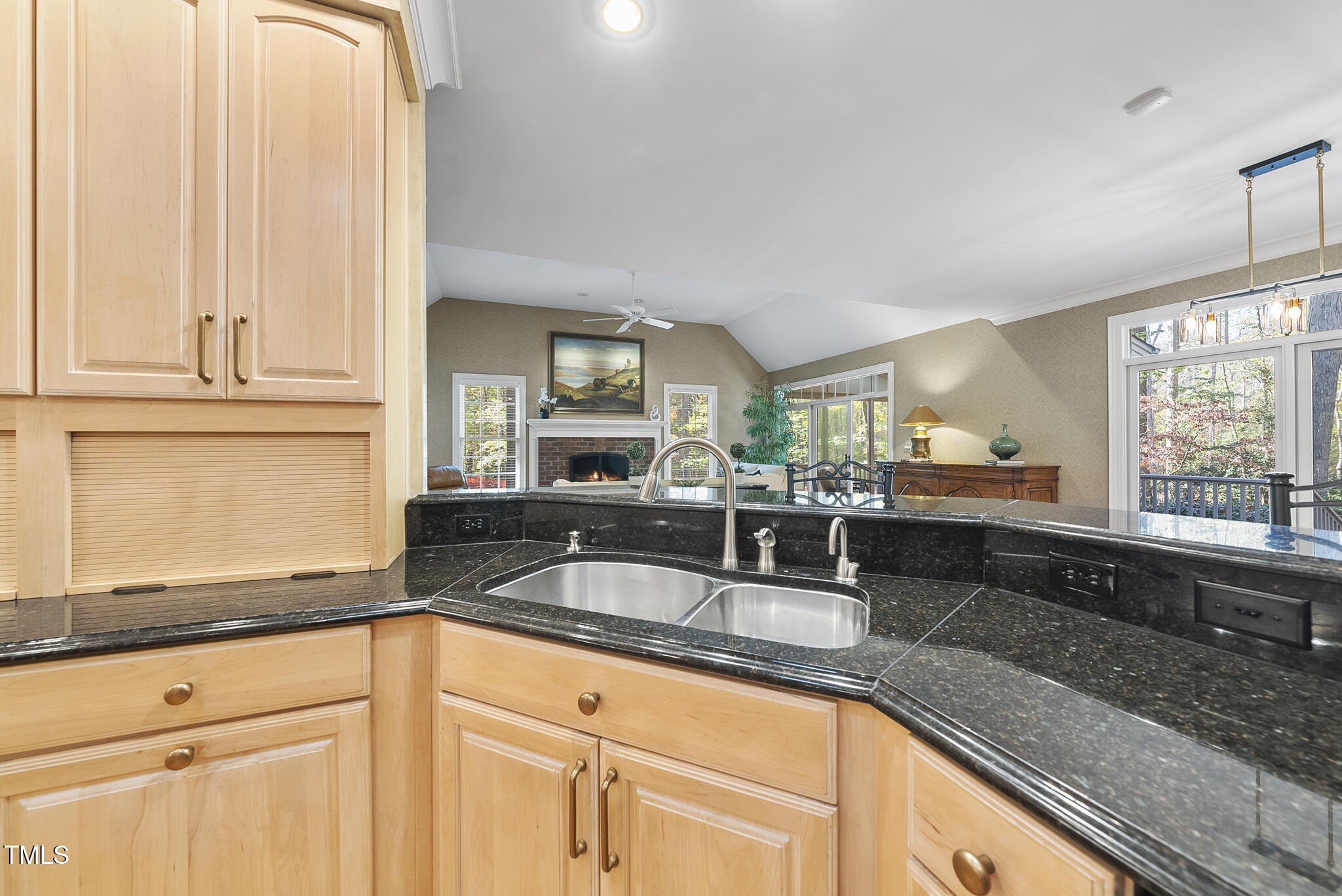 6000 Canadero Drive